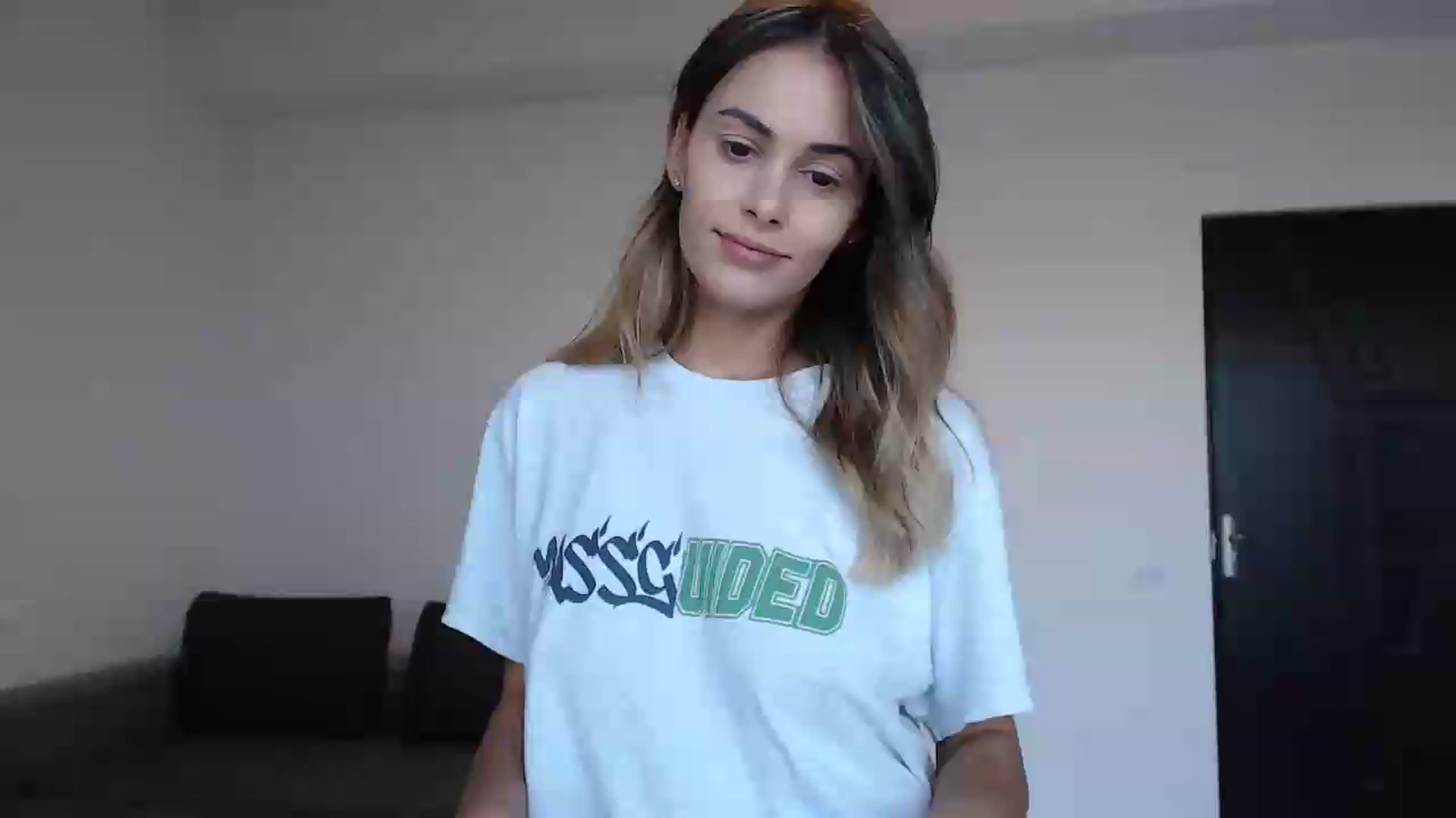 Gallery image thumbnail from Tweety_'s myfreecams stream on, 09/11/2026, 08:15 image 1 of 20