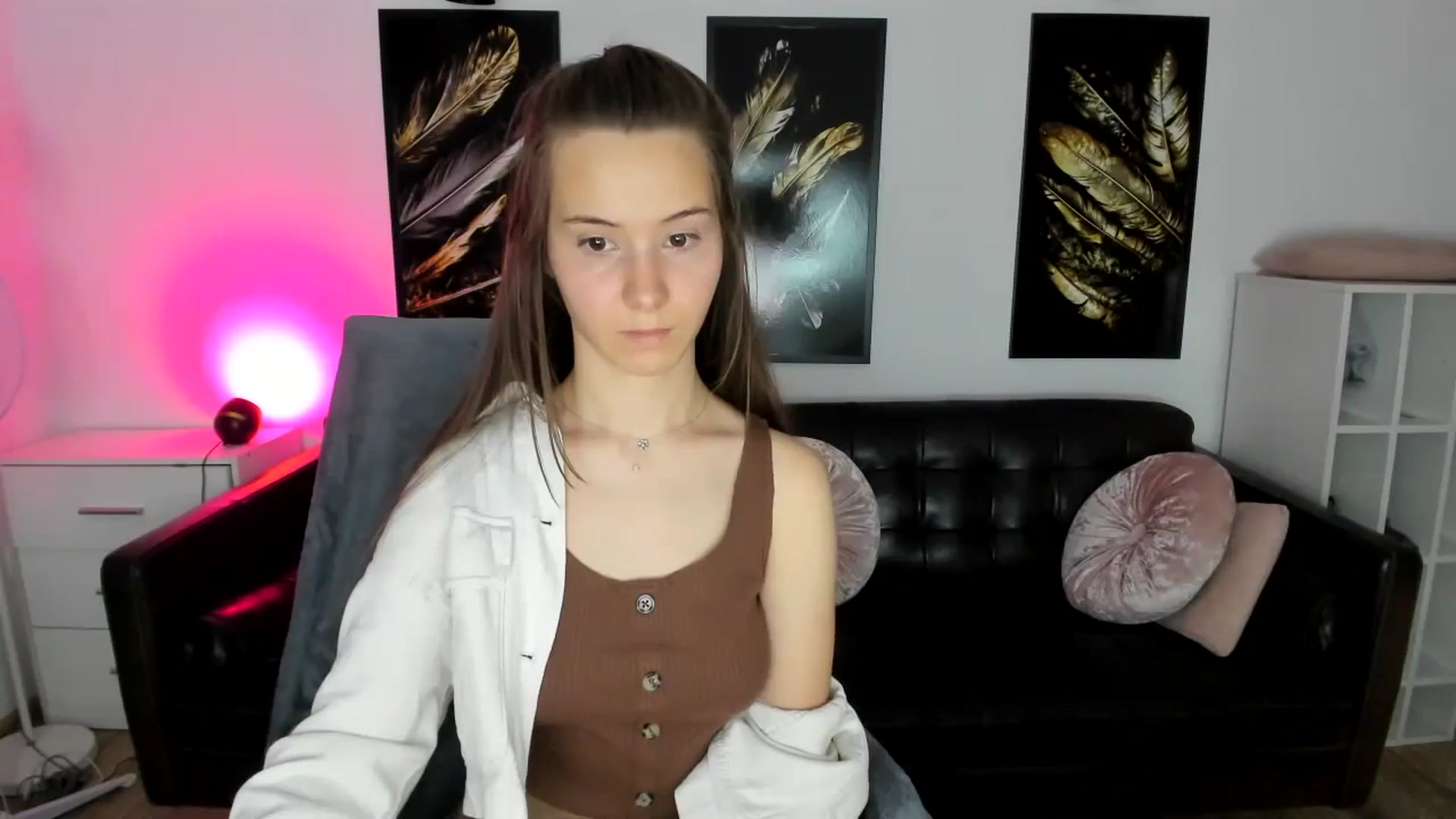 Gallery image thumbnail from TwilightSpark's myfreecams stream on, 07/27/2024, 24:01 image 17 of 20