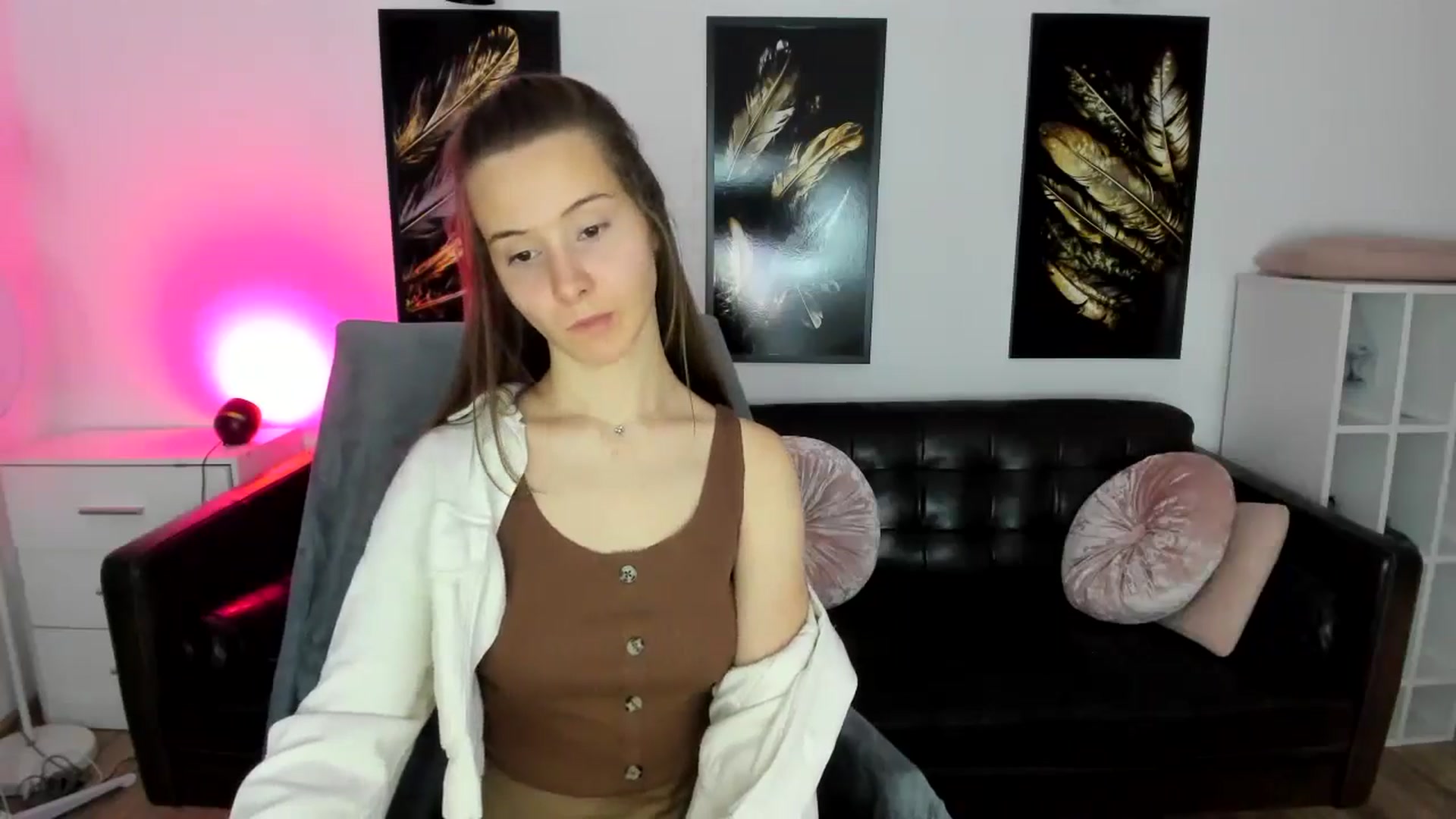 Gallery image thumbnail from TwilightSpark's myfreecams stream on, 07/27/2024, 24:01 image 10 of 20