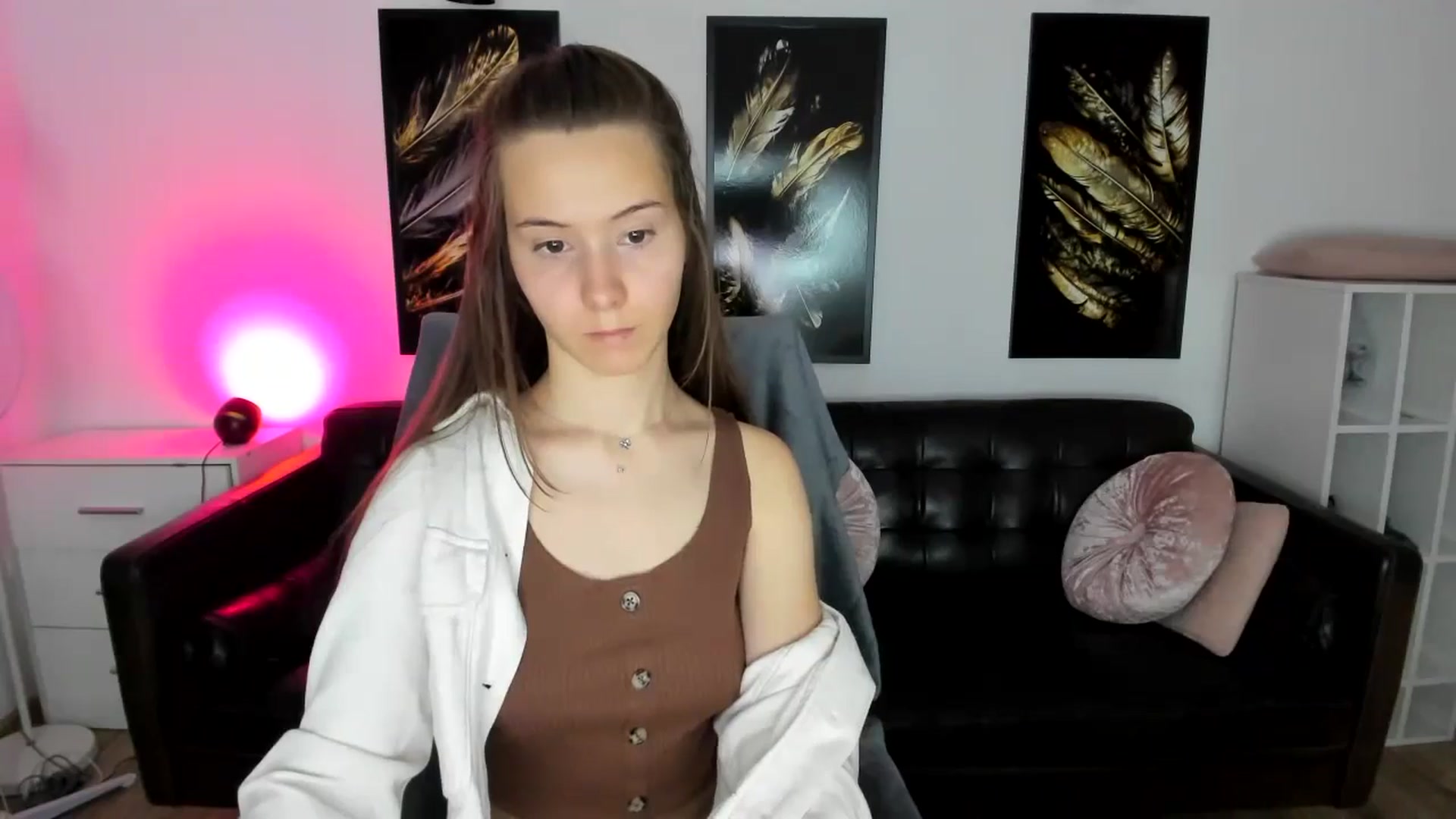 Gallery image thumbnail from TwilightSpark's myfreecams stream on, 07/27/2024, 24:01 image 14 of 20