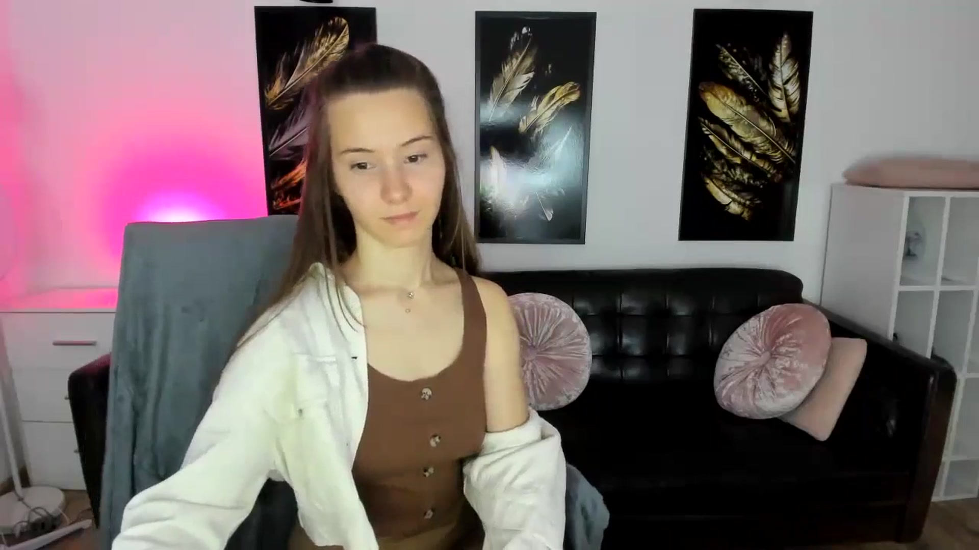 Gallery image thumbnail from TwilightSpark's myfreecams stream on, 07/27/2024, 24:01 image 15 of 20