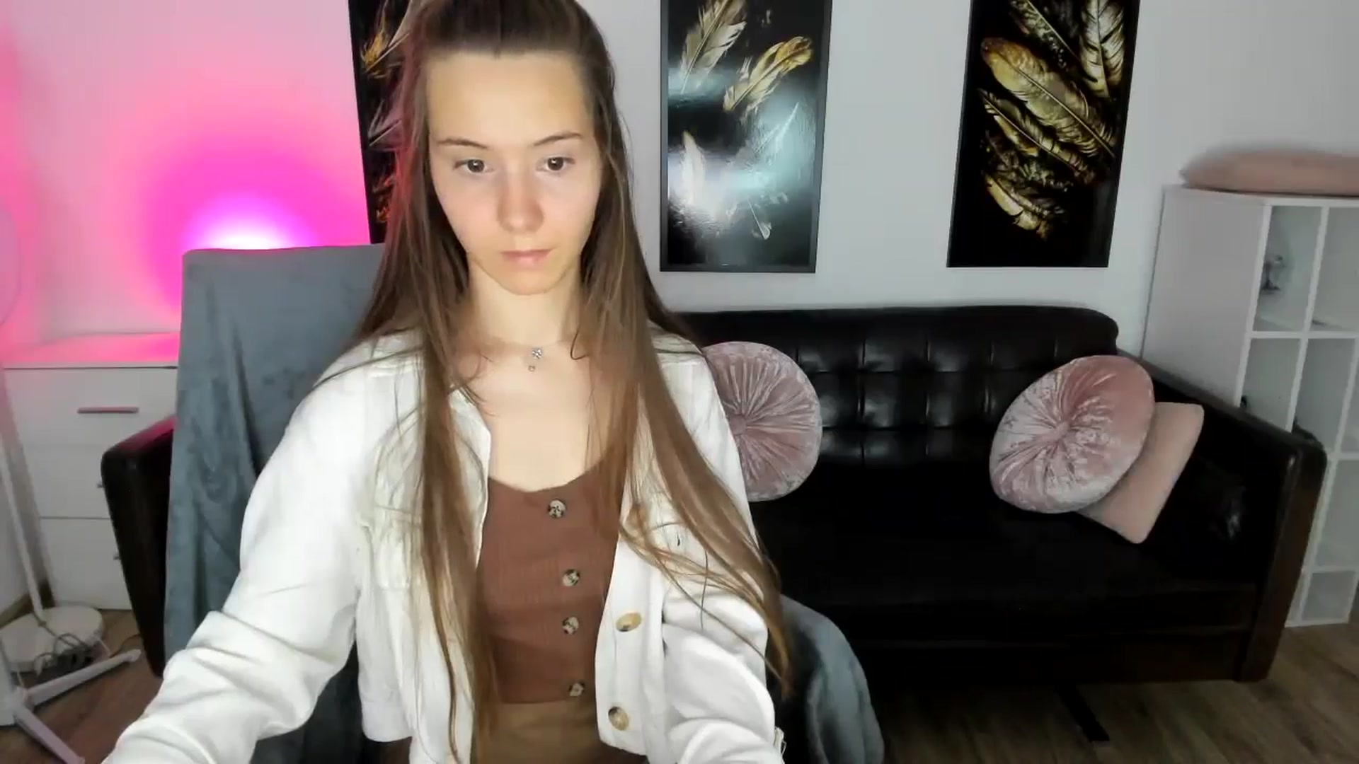 Gallery image thumbnail from TwilightSpark's myfreecams stream on, 07/27/2024, 24:46 image 19 of 20