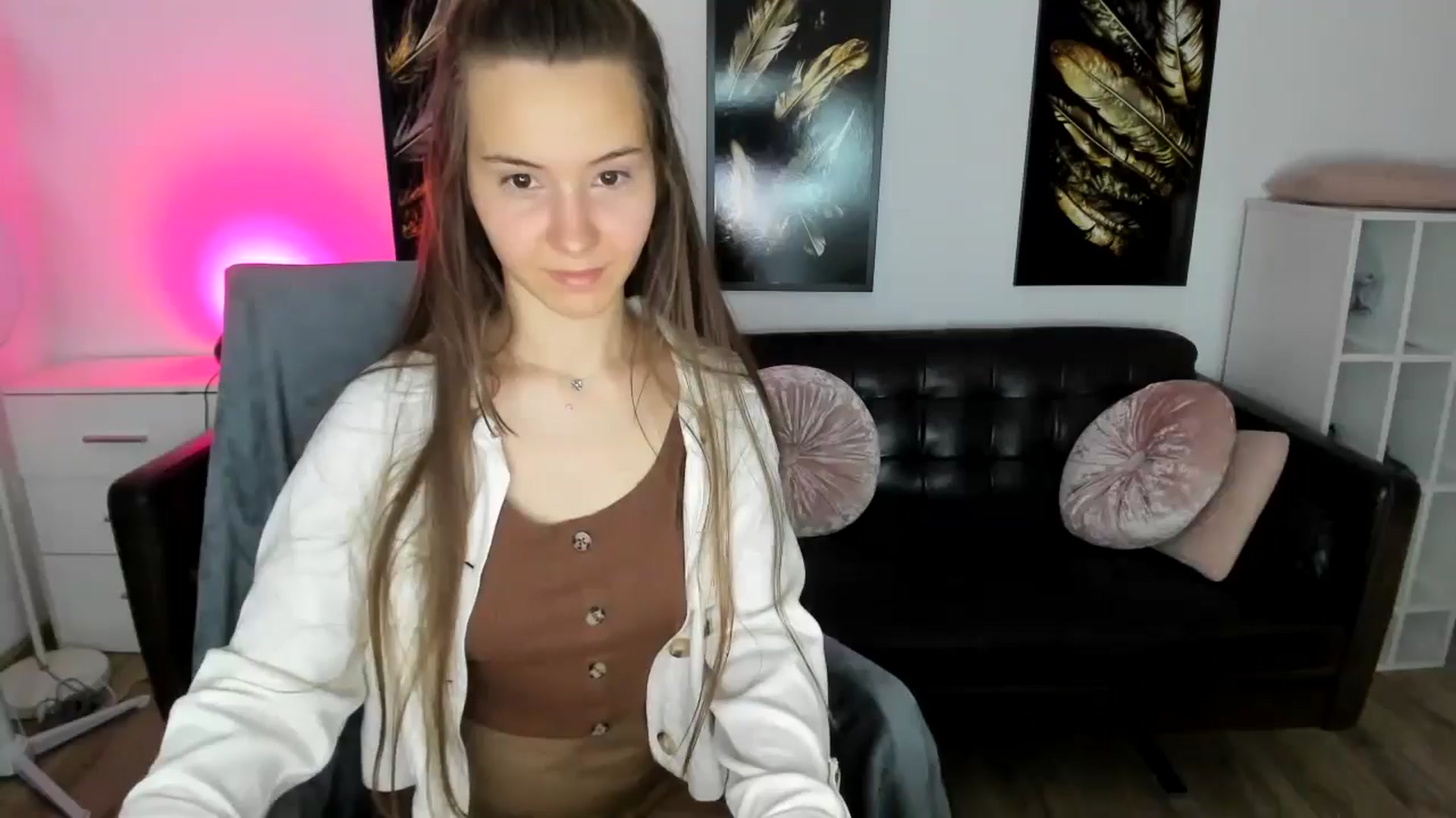 Gallery image thumbnail from TwilightSpark's myfreecams stream on, 07/27/2024, 24:46 image 1 of 20