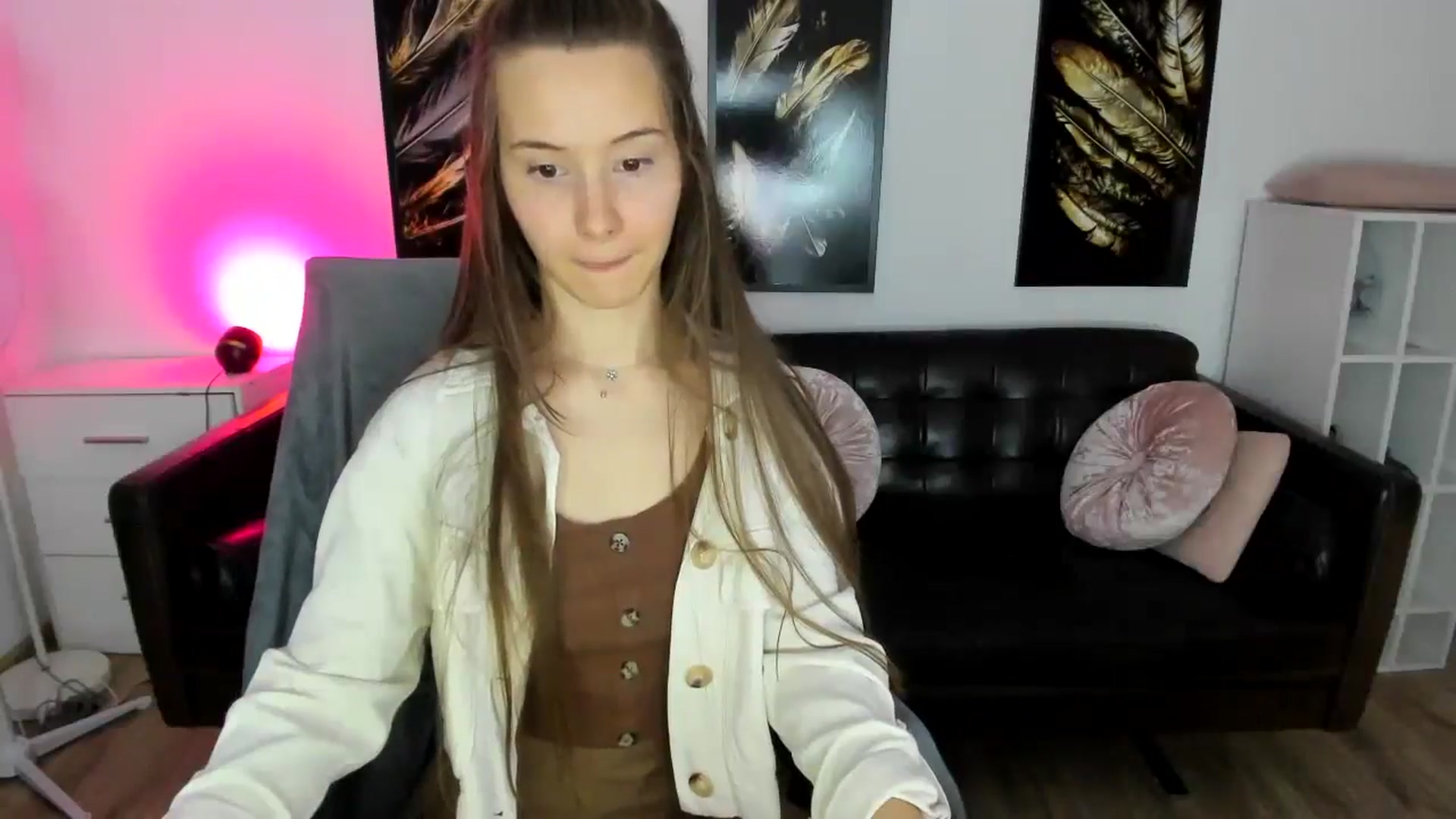 Gallery image thumbnail from TwilightSpark's myfreecams stream on, 07/27/2024, 24:46 image 12 of 20