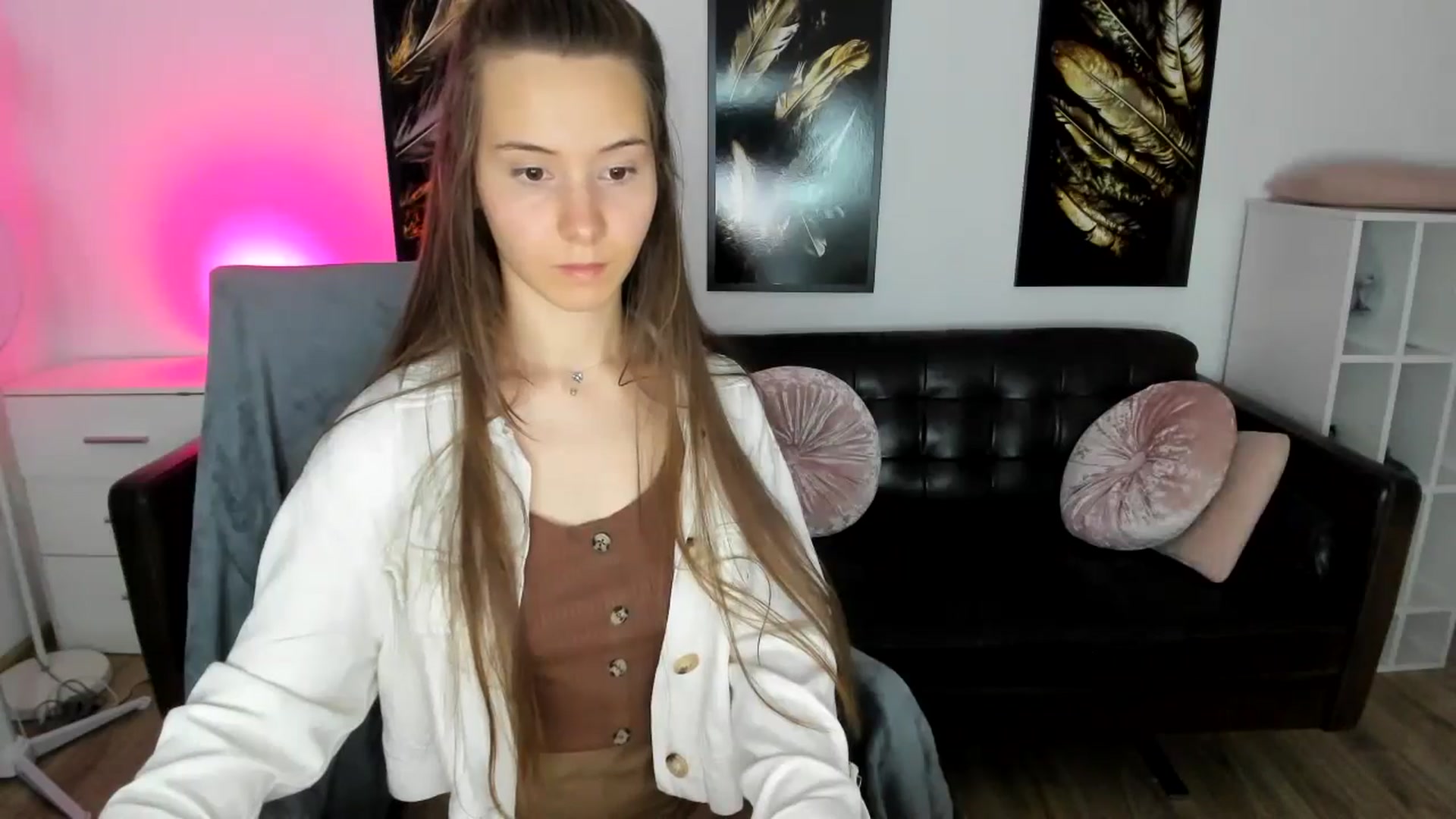 Gallery image thumbnail from TwilightSpark's myfreecams stream on, 07/27/2024, 24:46 image 20 of 20