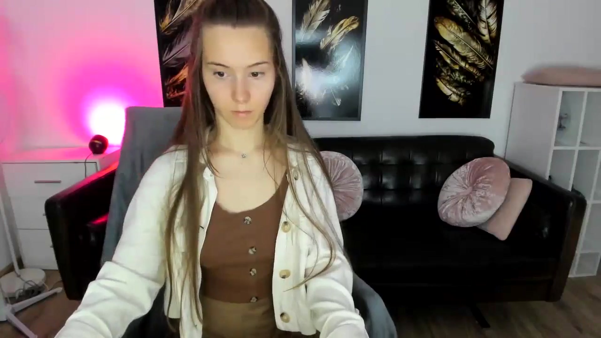 Gallery image thumbnail from TwilightSpark's myfreecams stream on, 07/27/2024, 24:46 image 5 of 20