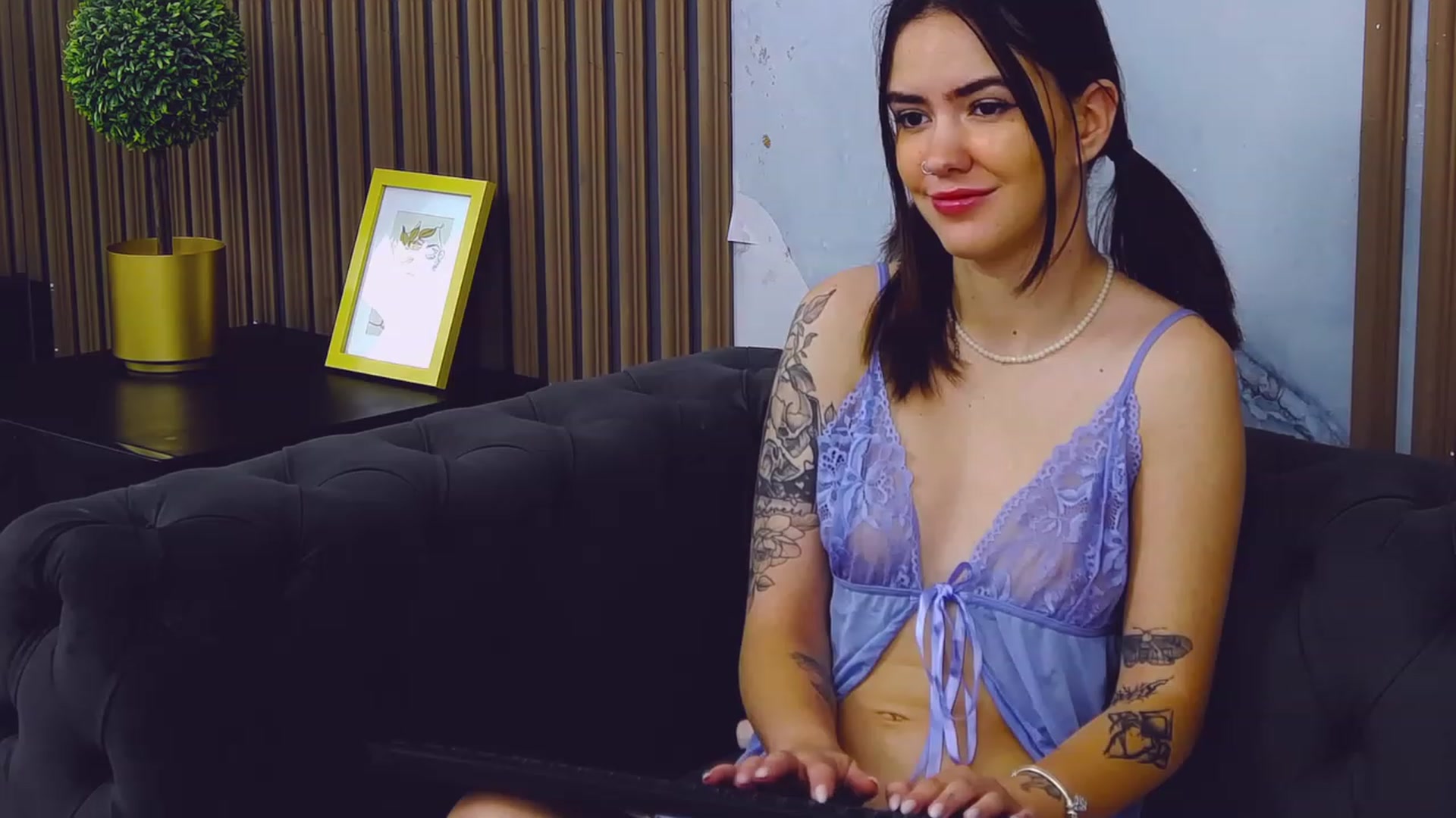 Gallery image thumbnail from TwinkWithWink's myfreecams stream on, 07/29/2023, 07:59 image 12 of 20
