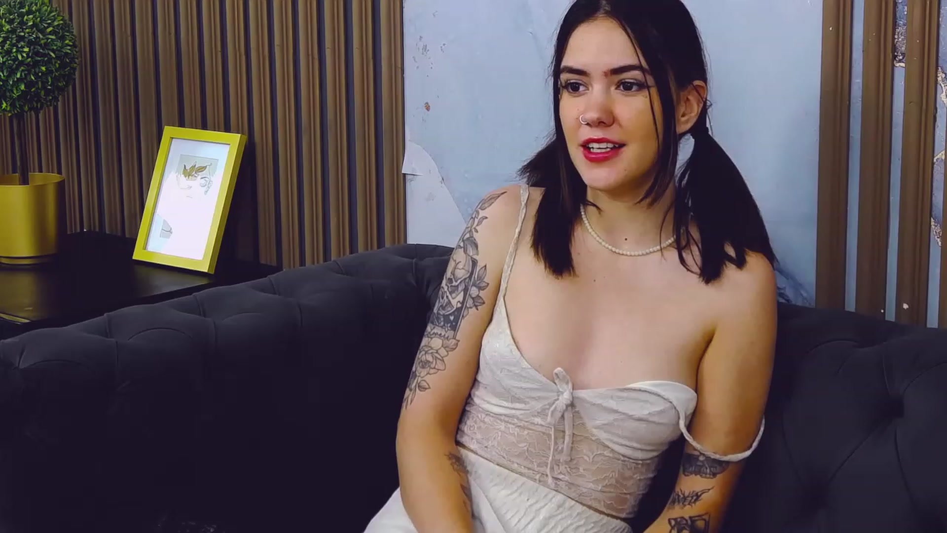 Gallery image thumbnail from TwinkWithWink's myfreecams stream on, 07/29/2023, 08:27 image 17 of 20