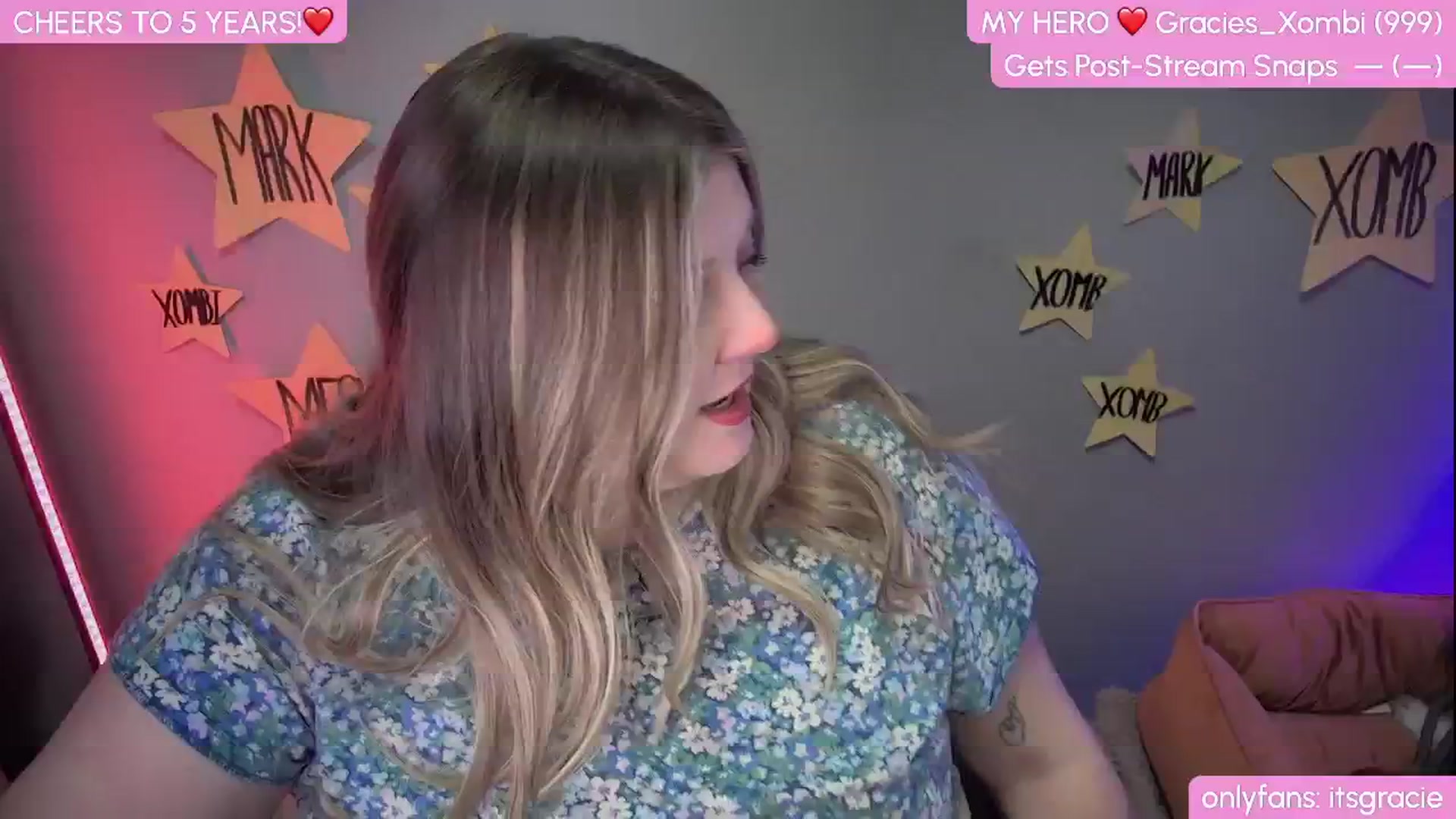 Gallery image thumbnail from TwinkleTits's myfreecams stream on, 01/16/2025, 24:37 image 1 of 20