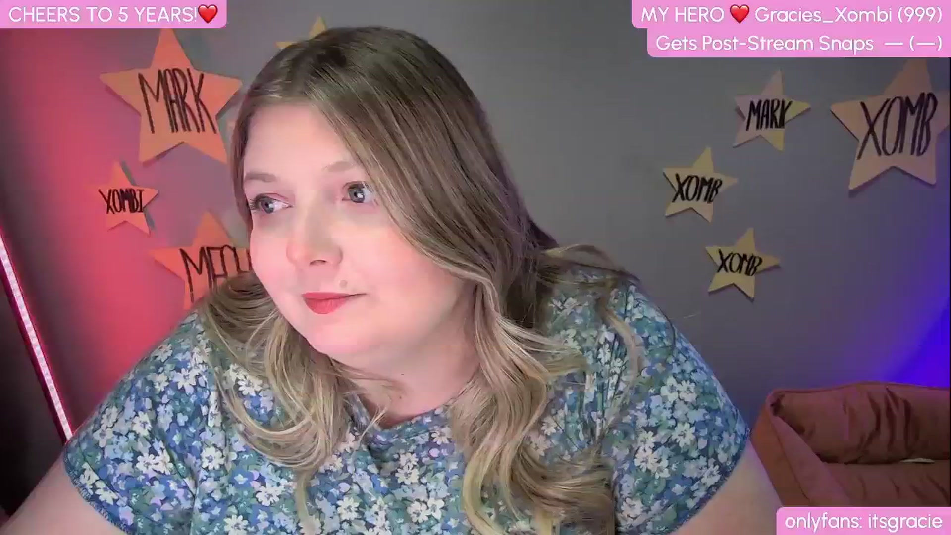 Gallery image thumbnail from TwinkleTits's myfreecams stream on, 01/16/2025, 24:37 image 11 of 20