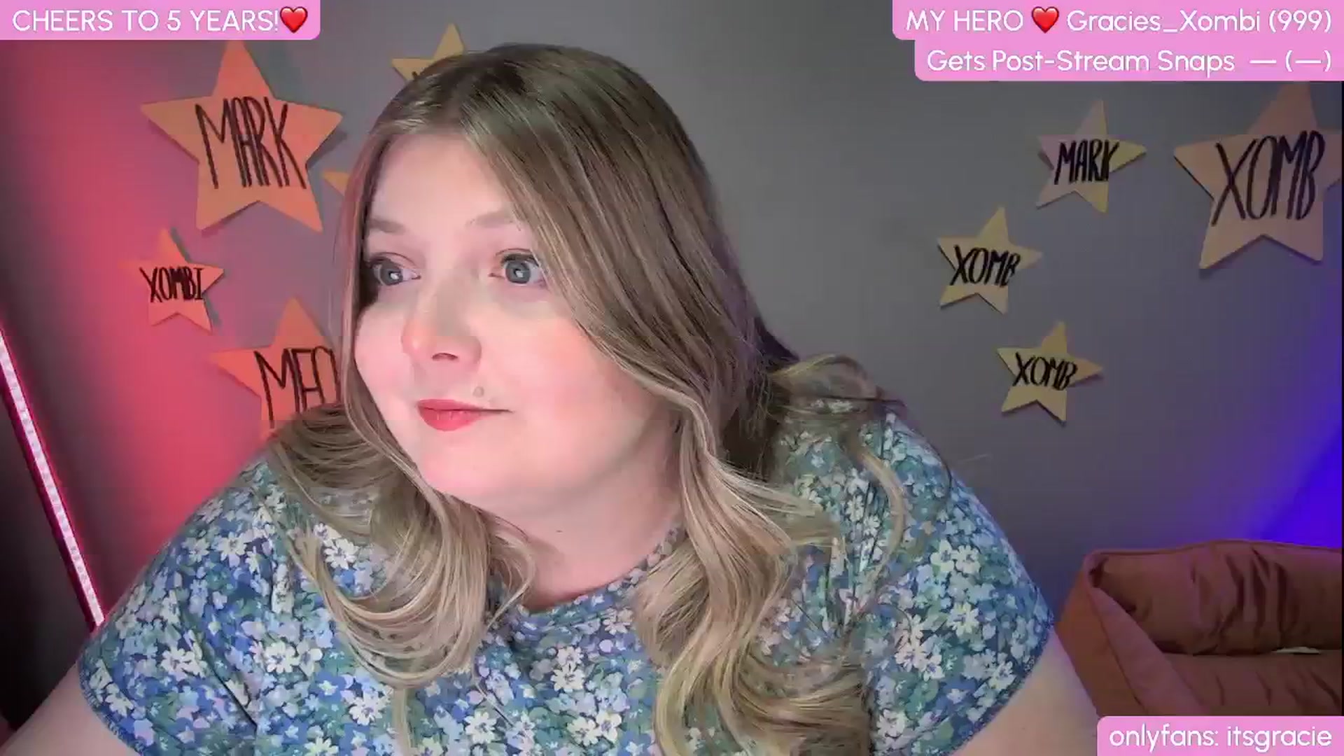 Gallery image thumbnail from TwinkleTits's myfreecams stream on, 01/16/2025, 24:37 image 10 of 20