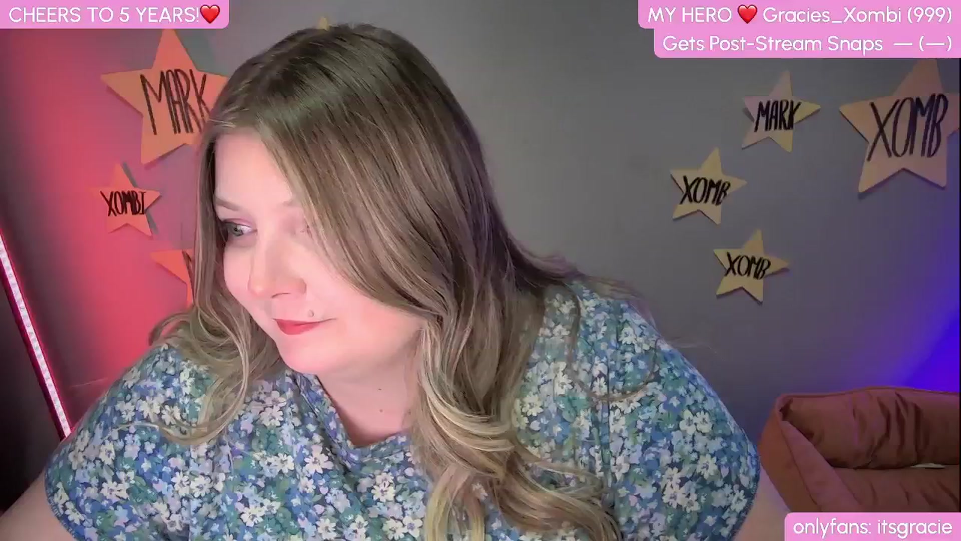Gallery image thumbnail from TwinkleTits's myfreecams stream on, 01/16/2025, 24:37 image 3 of 20