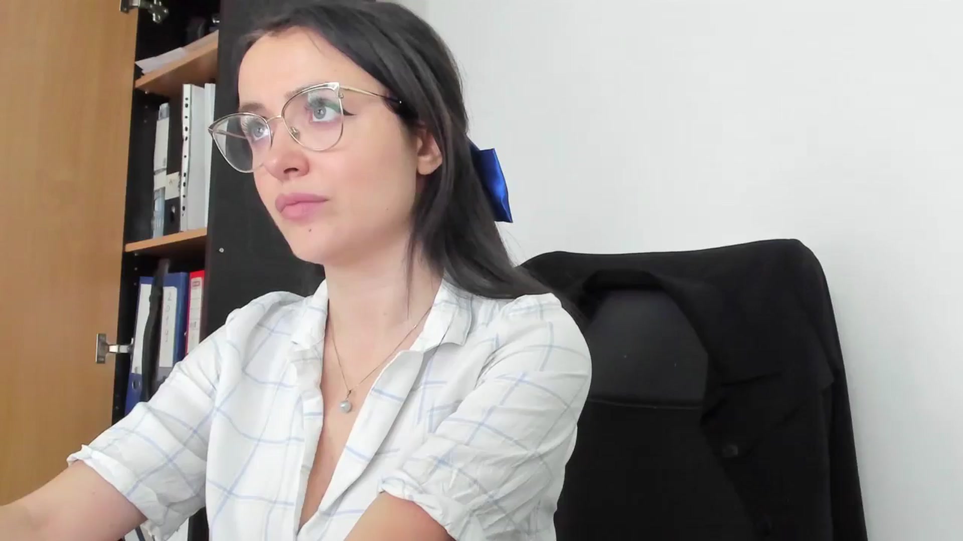 Gallery image thumbnail from Twinkle_Fire's myfreecams stream on, 05/30/2024, 16:30 image 1 of 20