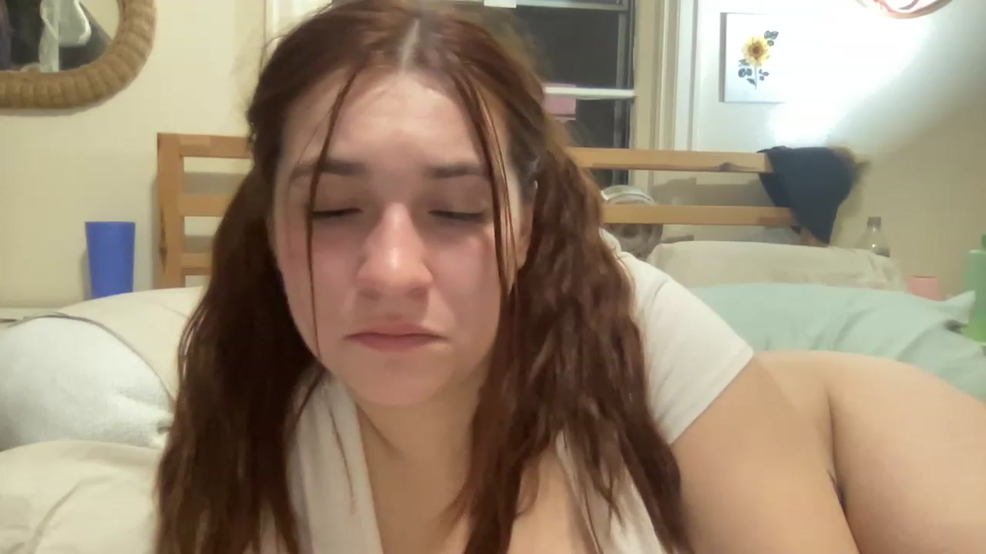 Gallery image thumbnail from Twinkletits7's myfreecams stream on, 02/07/2023, 09:22 image 12 of 20