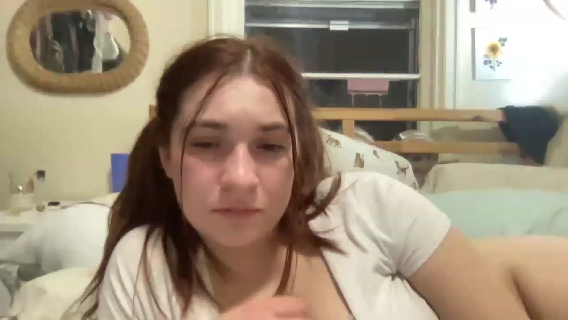 Gallery image thumbnail from Twinkletits7's myfreecams stream on, 02/07/2023, 09:22 image 15 of 20