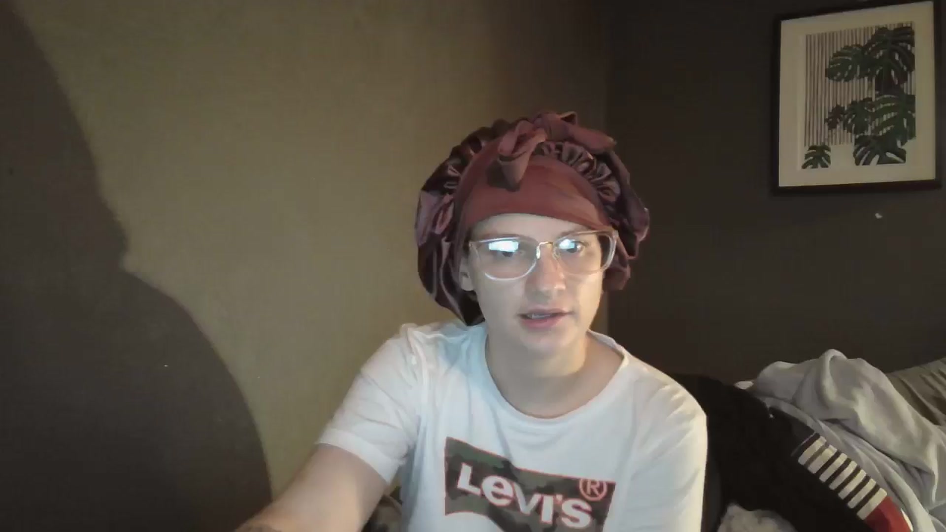 Gallery image thumbnail from Twistedkitty8's myfreecams stream on, 12/16/2024, 10:23 image 5 of 20