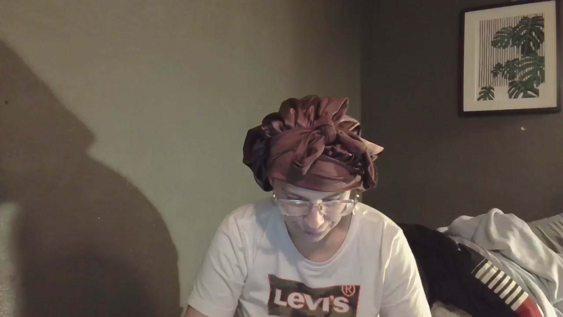 Gallery image thumbnail from Twistedkitty8's myfreecams stream on, 12/16/2024, 10:23 image 3 of 20