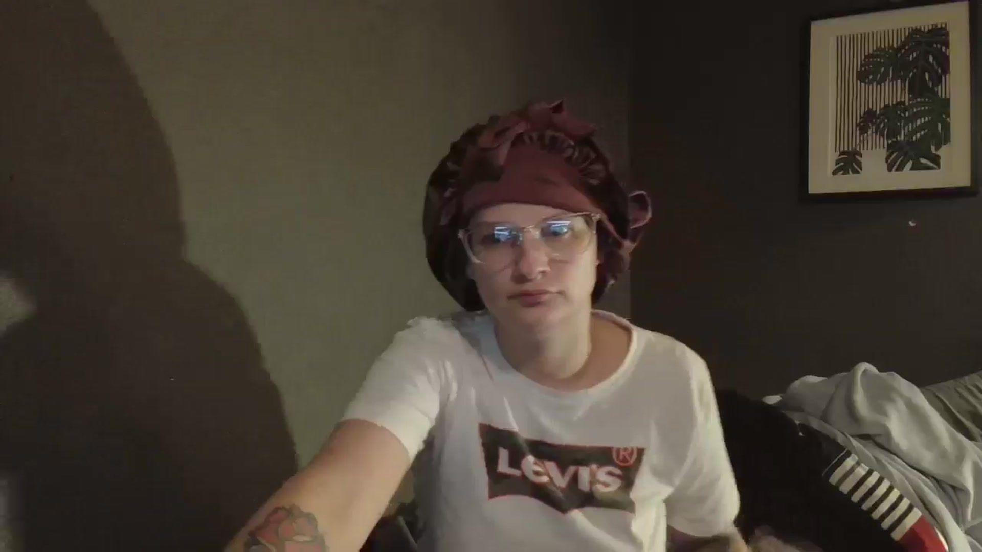 Gallery image thumbnail from Twistedkitty8's myfreecams stream on, 12/16/2024, 10:23 image 2 of 20