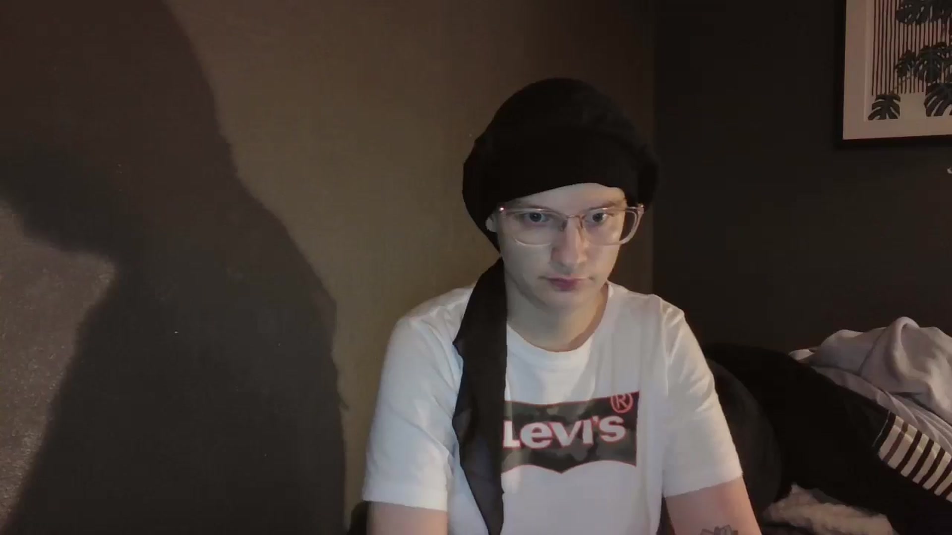 Gallery image thumbnail from Twistedkitty8's myfreecams stream on, 12/16/2024, 12:53 image 13 of 20