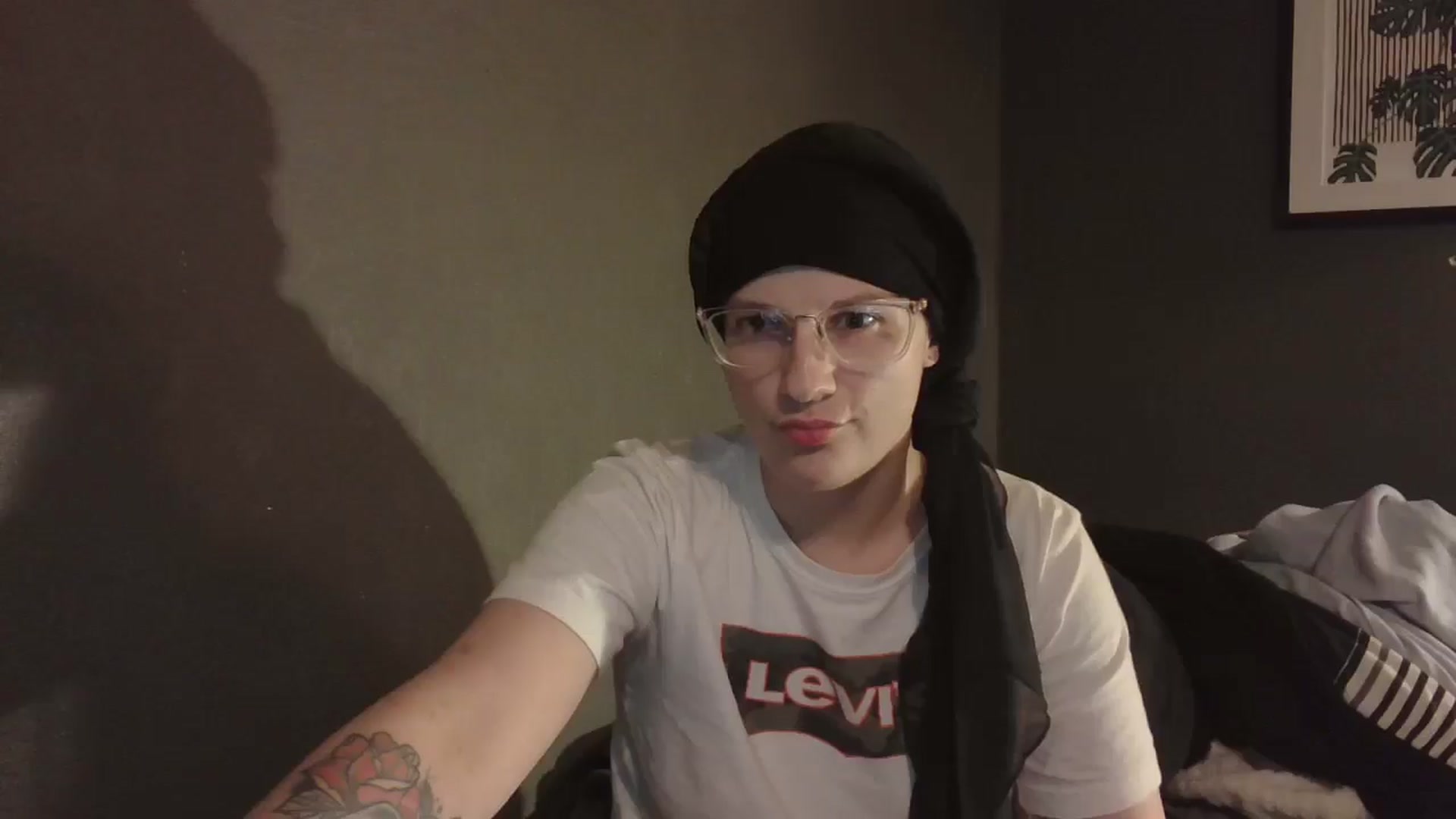 Gallery image thumbnail from Twistedkitty8's myfreecams stream on, 12/16/2024, 12:53 image 15 of 20