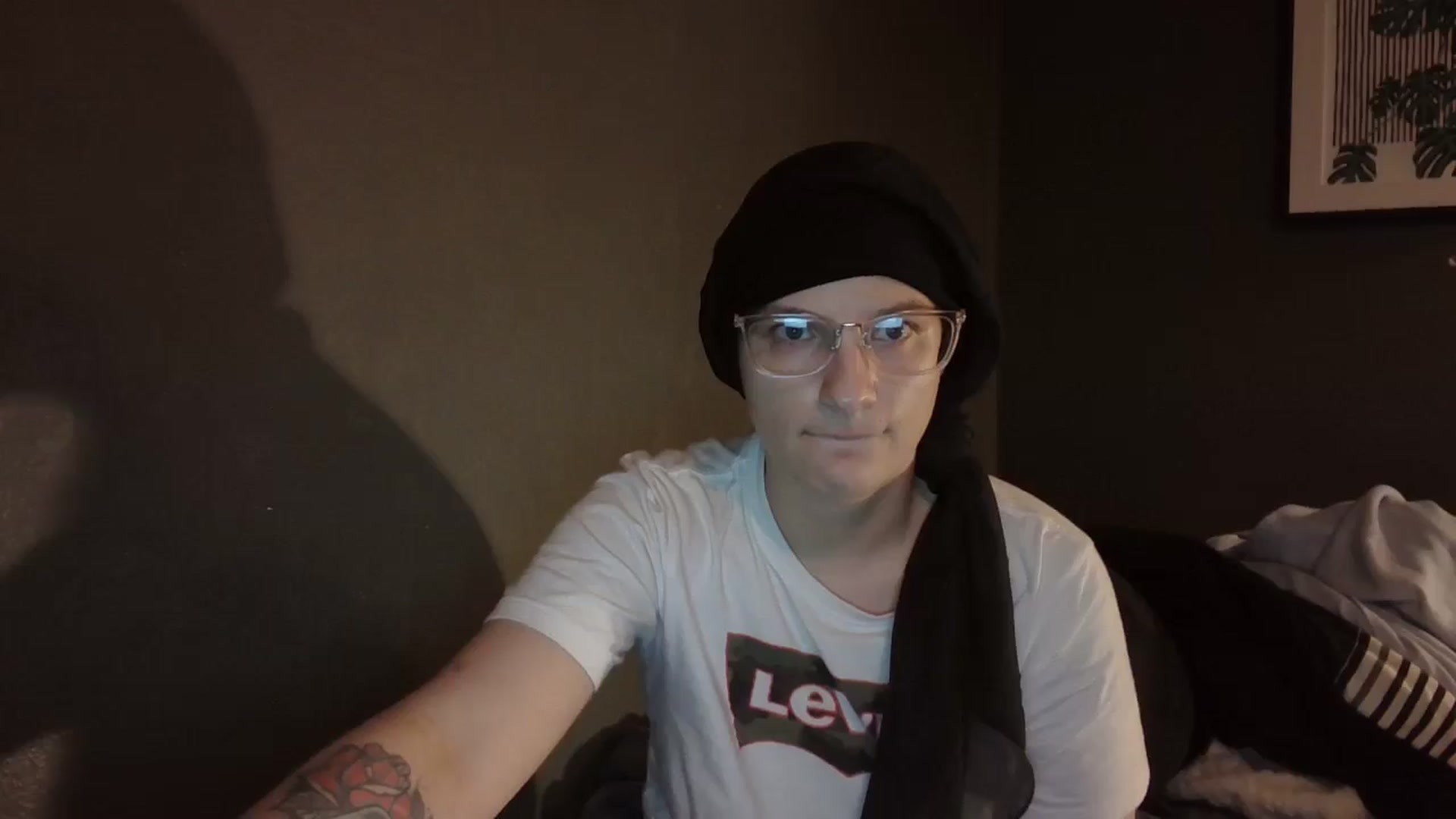 Gallery image thumbnail from Twistedkitty8's myfreecams stream on, 12/16/2024, 12:53 image 19 of 20