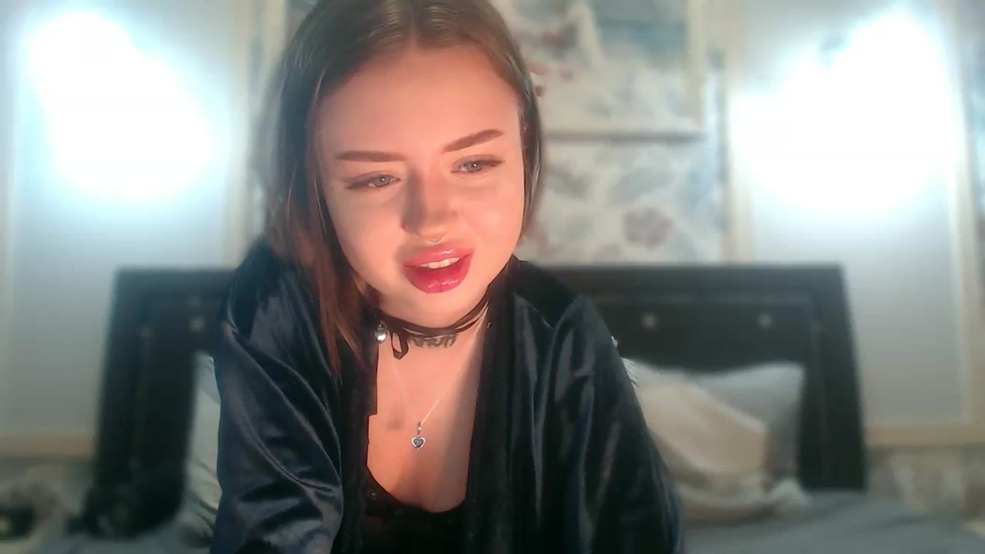 Gallery image thumbnail from Twisty_xx's myfreecams stream on, 11/16/2023, 16:34 image 10 of 20