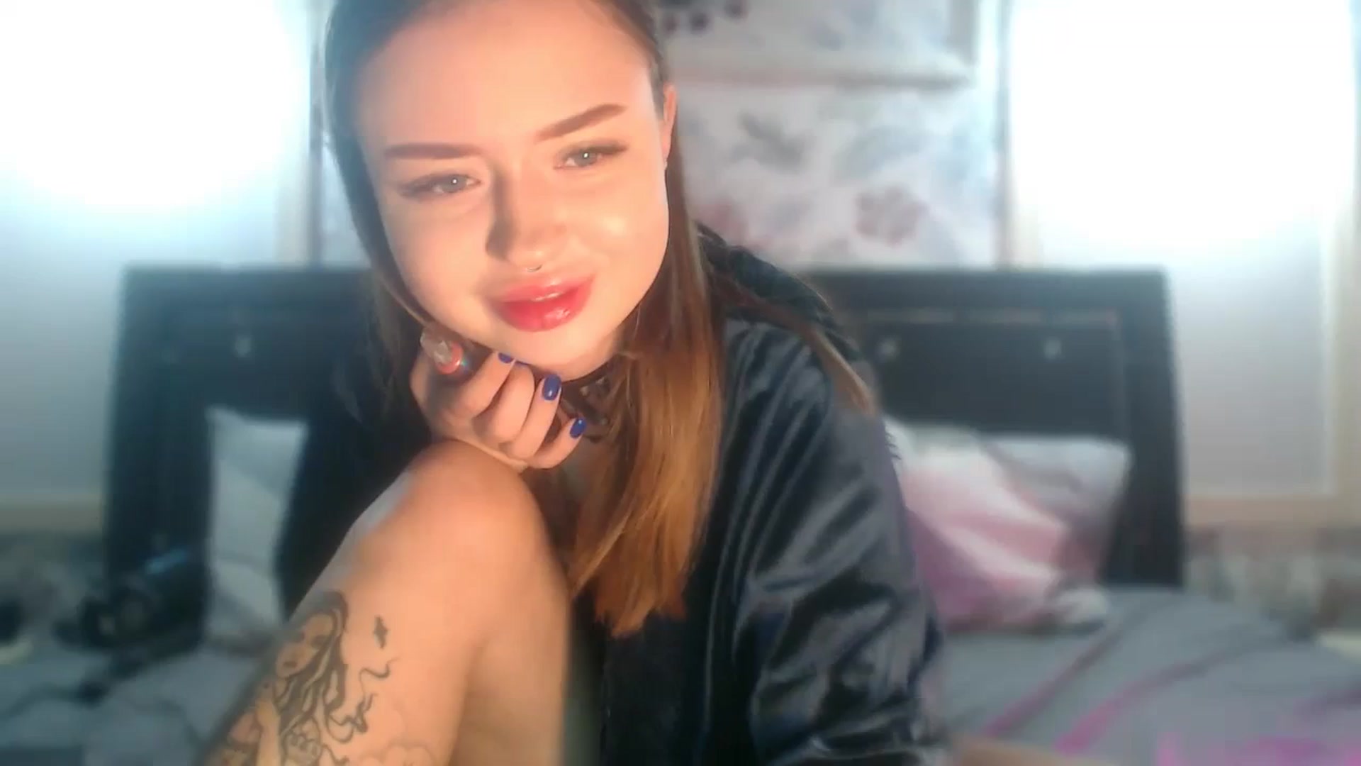 Gallery image thumbnail from Twisty_xx's myfreecams stream on, 11/16/2023, 20:53 image 1 of 20
