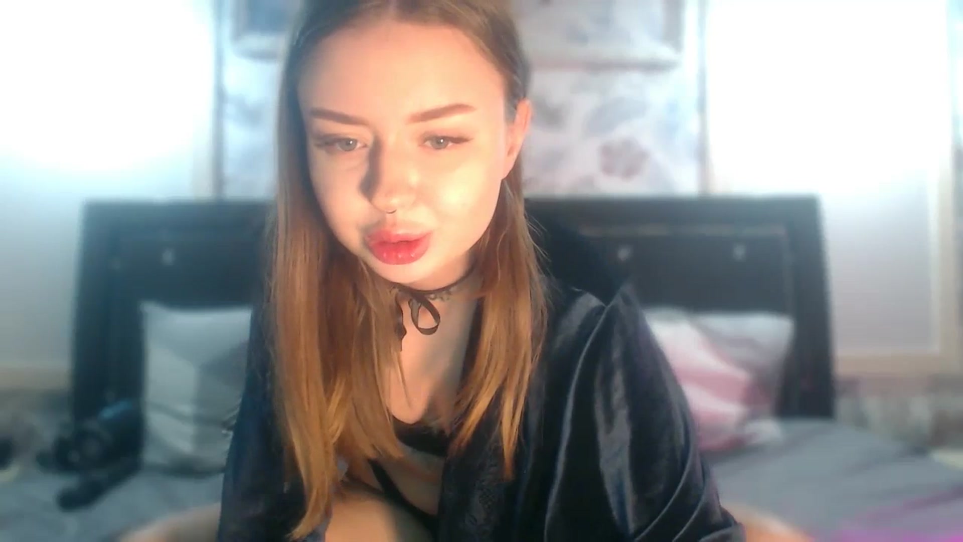 Gallery image thumbnail from Twisty_xx's myfreecams stream on, 11/16/2023, 20:53 image 5 of 20