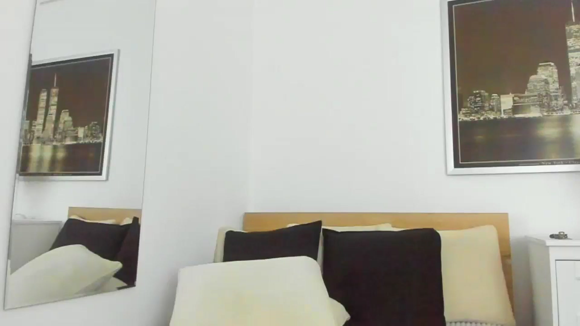 Gallery image thumbnail from TyaRussel's myfreecams stream on, 01/16/2025, 23:31 image 17 of 20