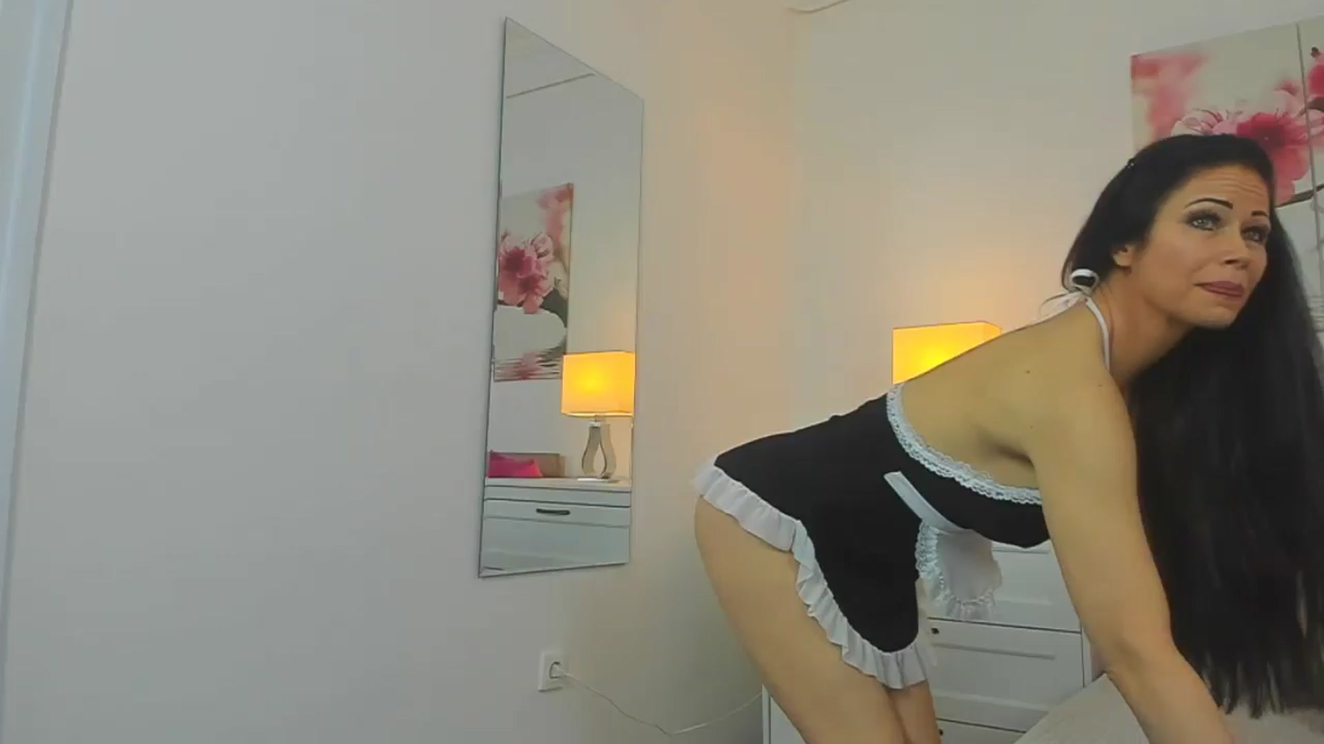 Gallery image thumbnail from TyaRussel's myfreecams stream on, 01/25/2026, 22:12 image 5 of 20