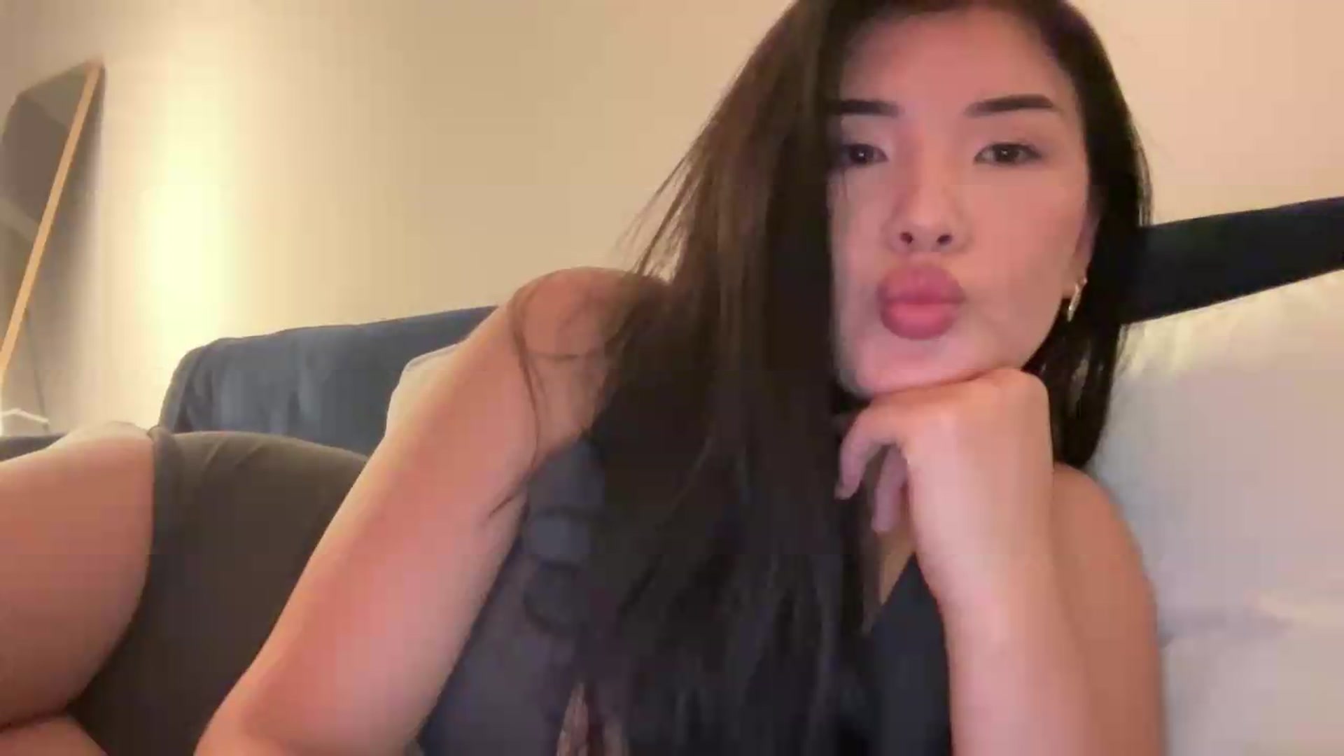 Gallery image thumbnail from Tyhdkolsd's myfreecams stream on, 07/21/2026, 20:28 image 20 of 20
