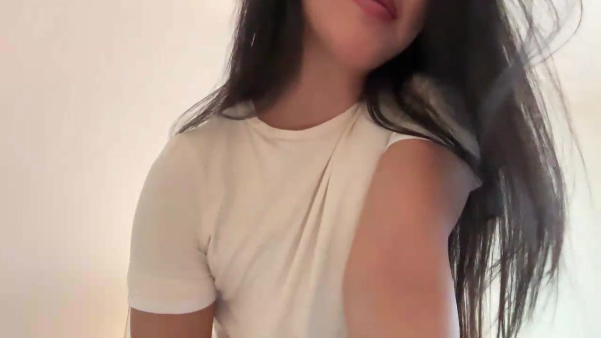 Gallery image thumbnail from Tyhdkolsd's myfreecams stream on, 07/24/2026, 13:12 image 18 of 20