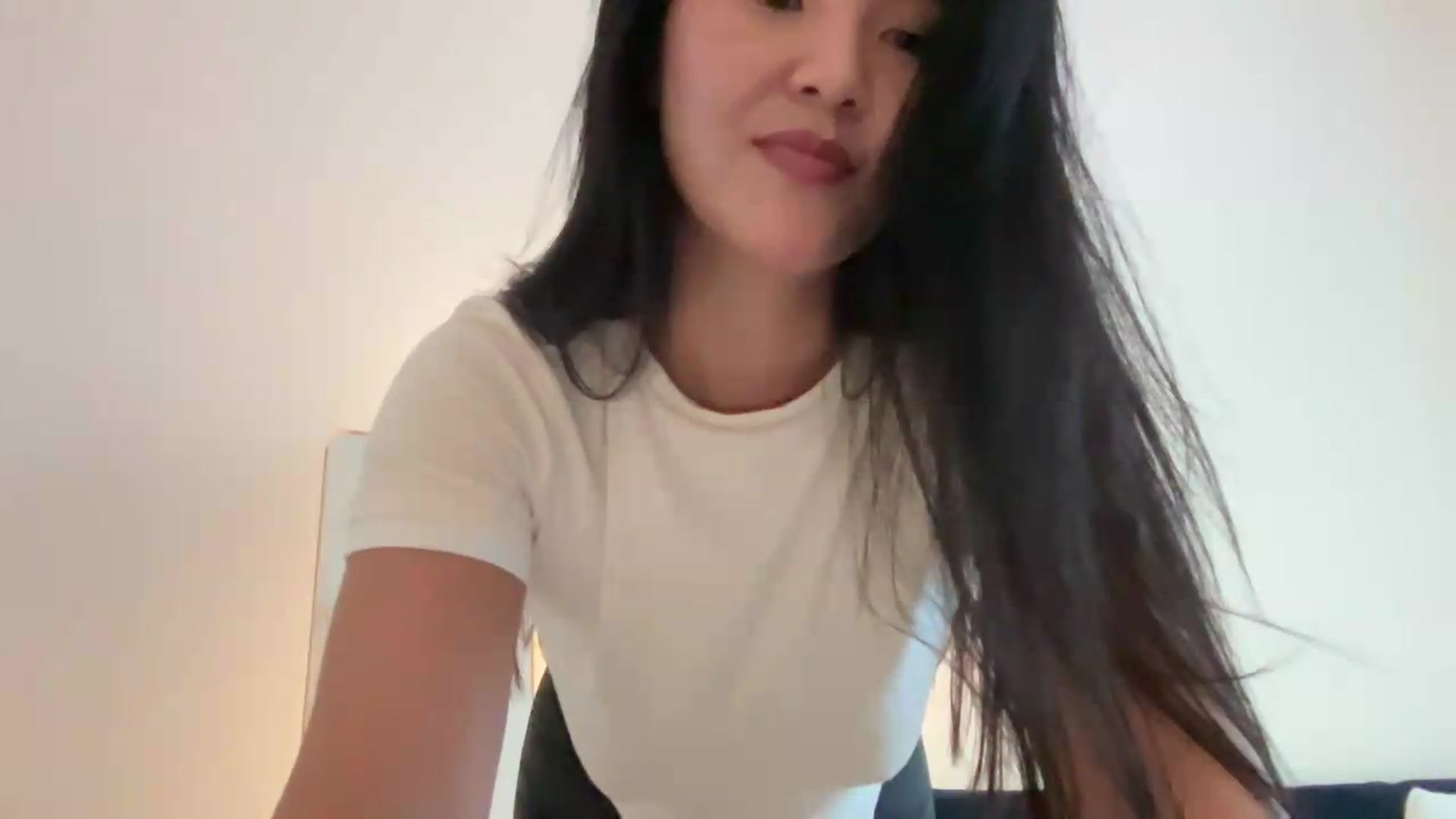 Gallery image thumbnail from Tyhdkolsd's myfreecams stream on, 07/24/2026, 13:12 image 19 of 20