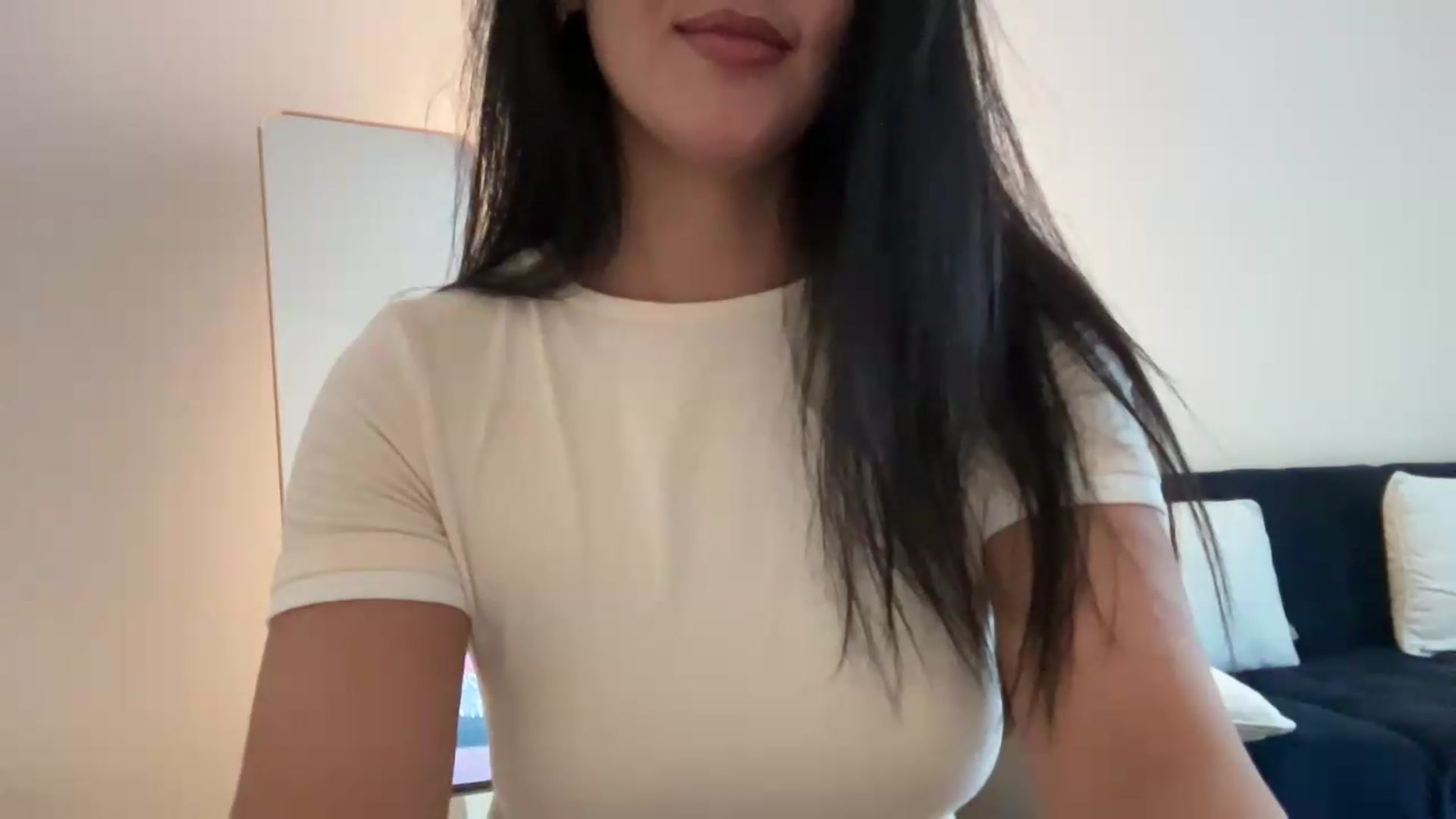 Gallery image thumbnail from Tyhdkolsd's myfreecams stream on, 07/24/2026, 13:12 image 15 of 20
