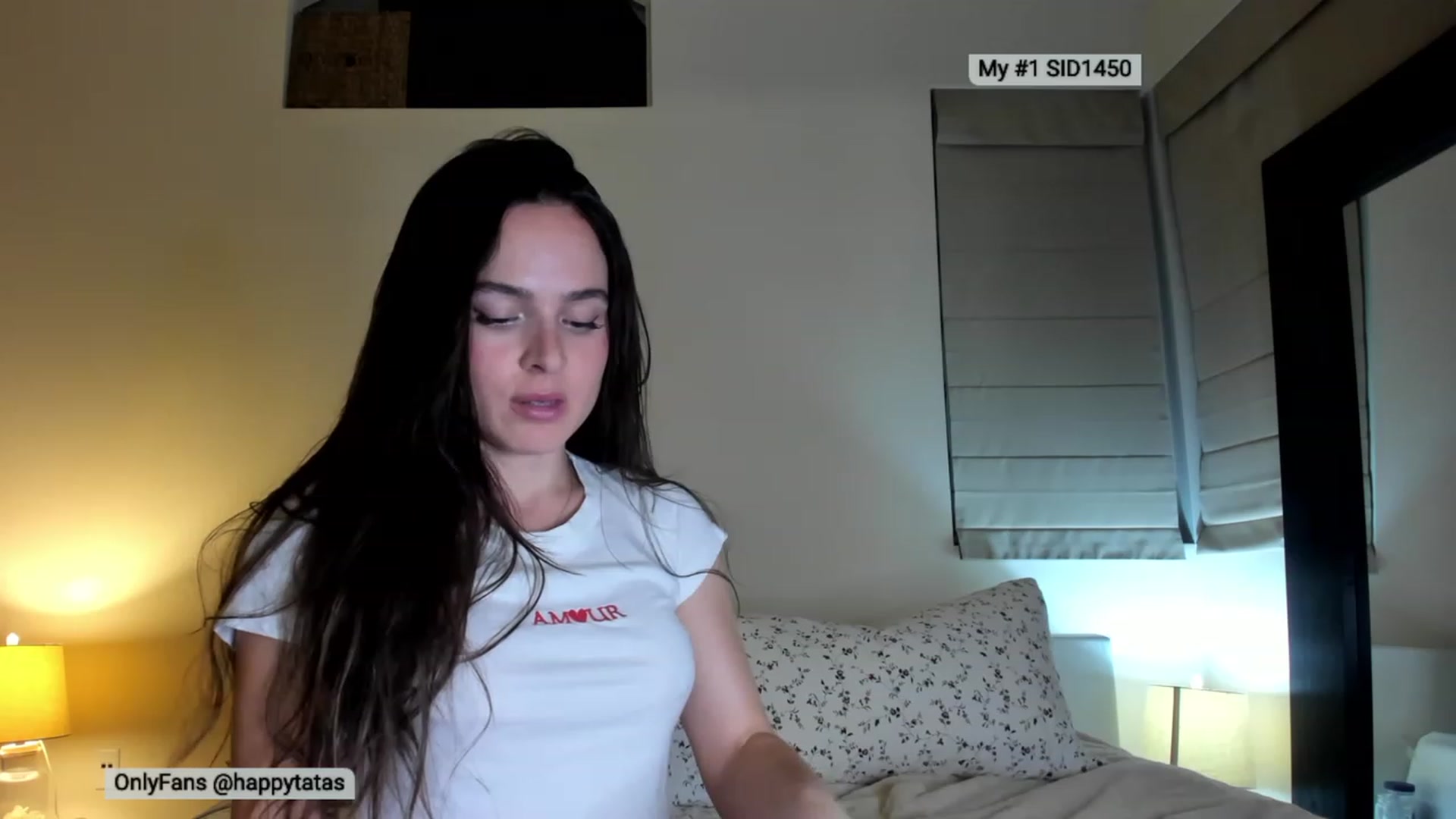 Gallery image thumbnail from TyleyCriss's myfreecams stream on, 01/18/2023, 04:23 image 18 of 20