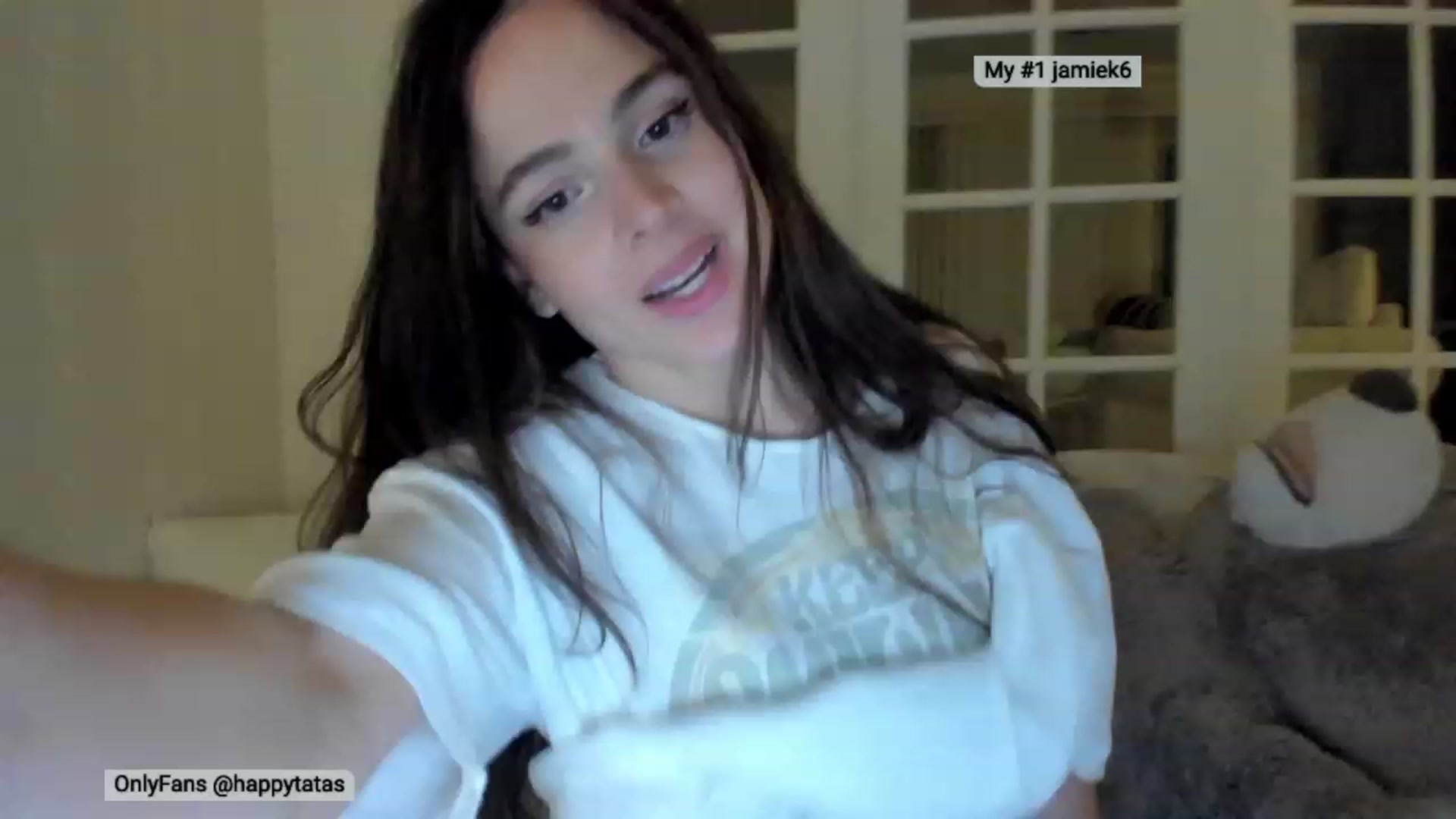 Gallery image thumbnail from TyleyCriss's myfreecams stream on, 02/21/2023, 07:26 image 8 of 20