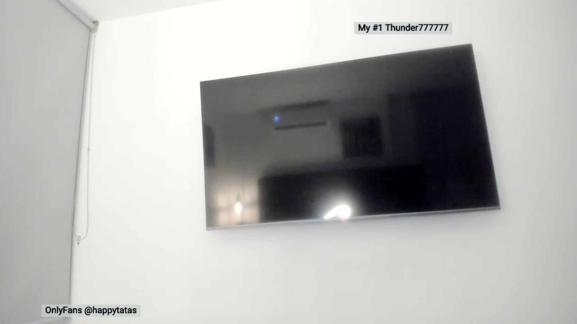 Gallery image thumbnail from TyleyCriss's myfreecams stream on, 08/08/2023, 03:07 image 15 of 20