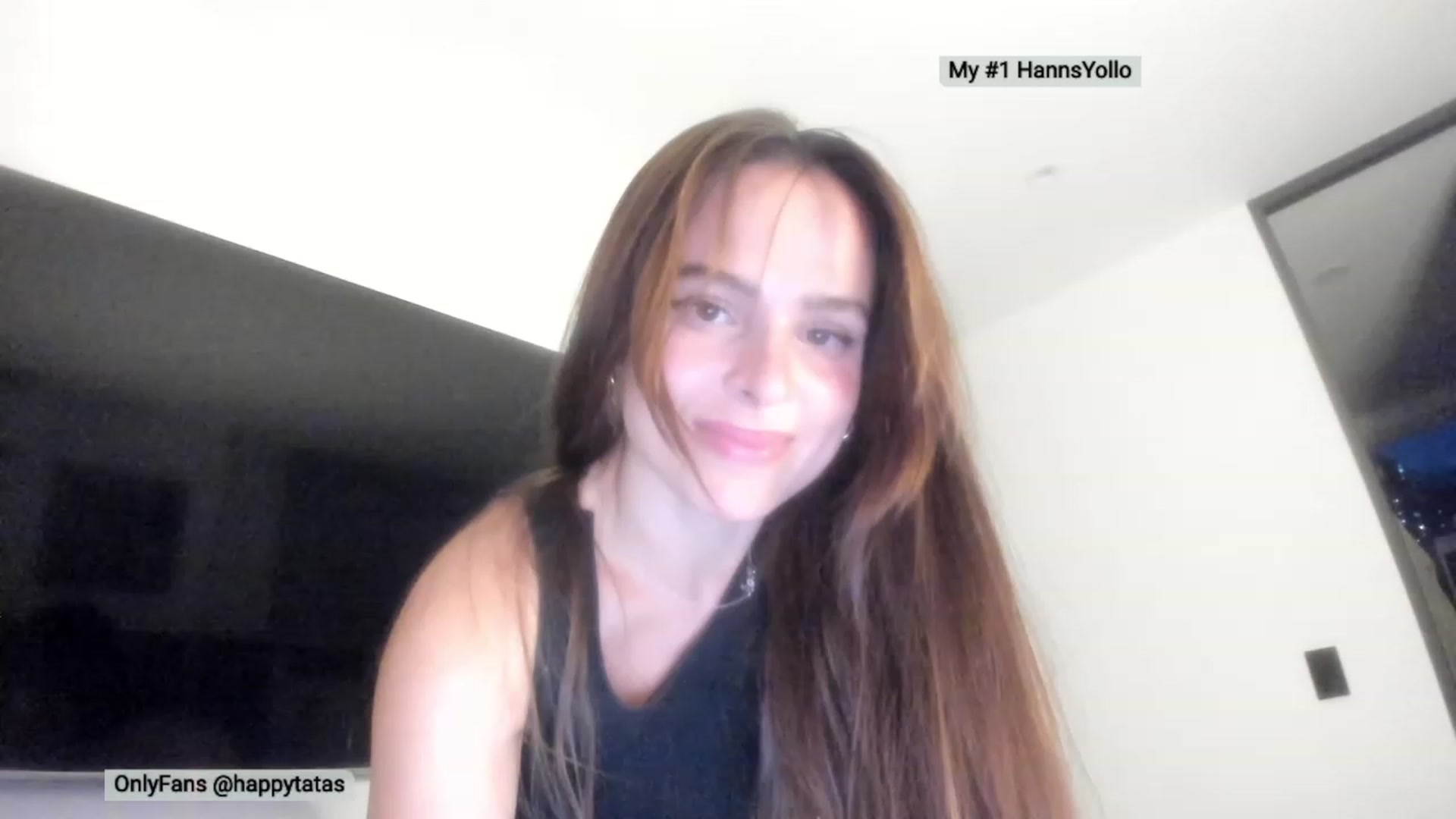Gallery image thumbnail from TyleyCriss's myfreecams stream on, 08/08/2023, 03:07 image 1 of 20