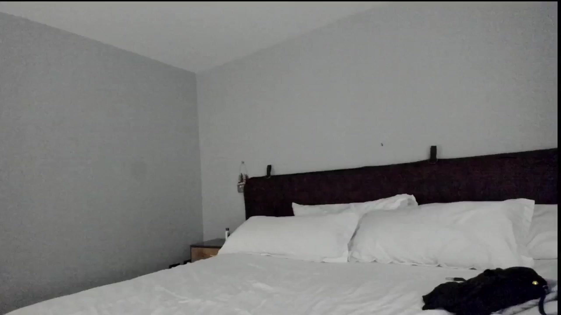 Gallery image thumbnail from TyleyCriss's myfreecams stream on, 01/03/2025, 24:54 image 8 of 20