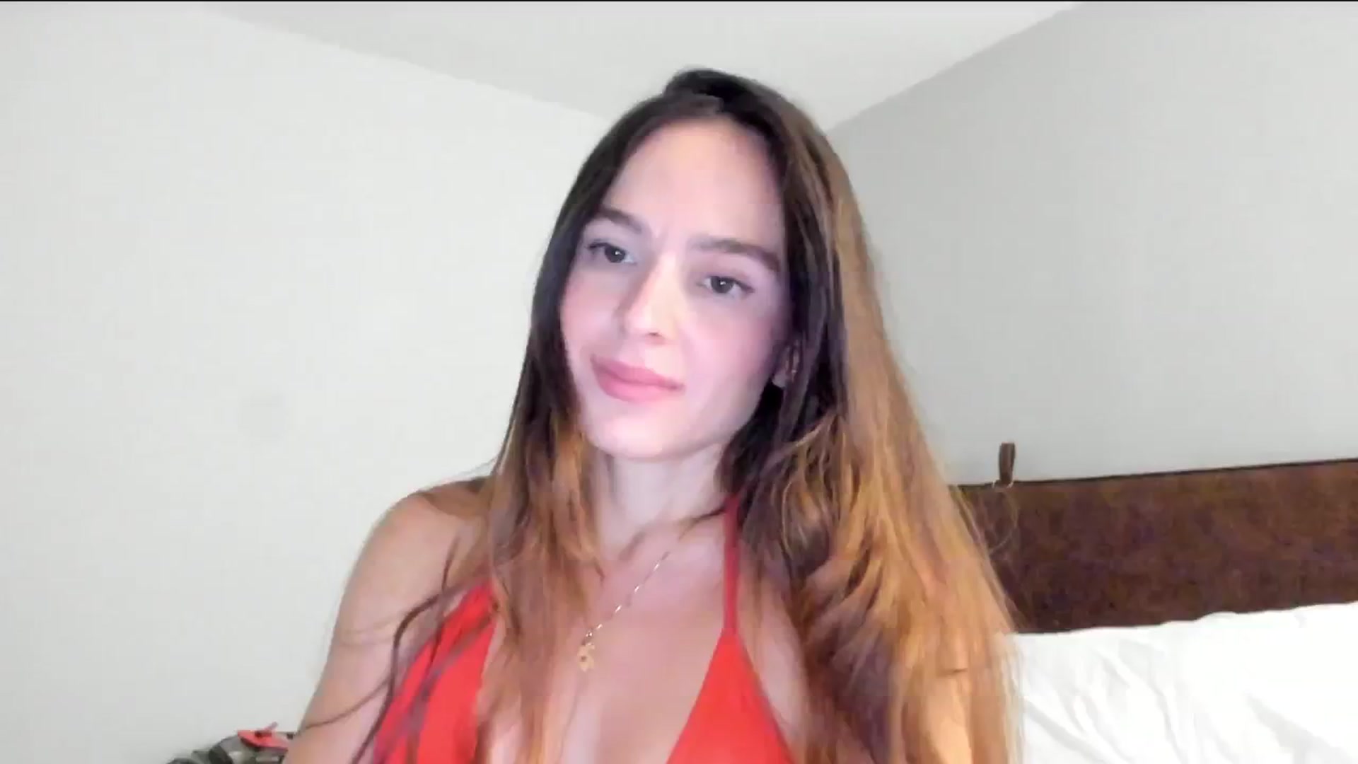 Gallery image thumbnail from TyleyCriss's myfreecams stream on, 01/15/2025, 02:05 image 12 of 20