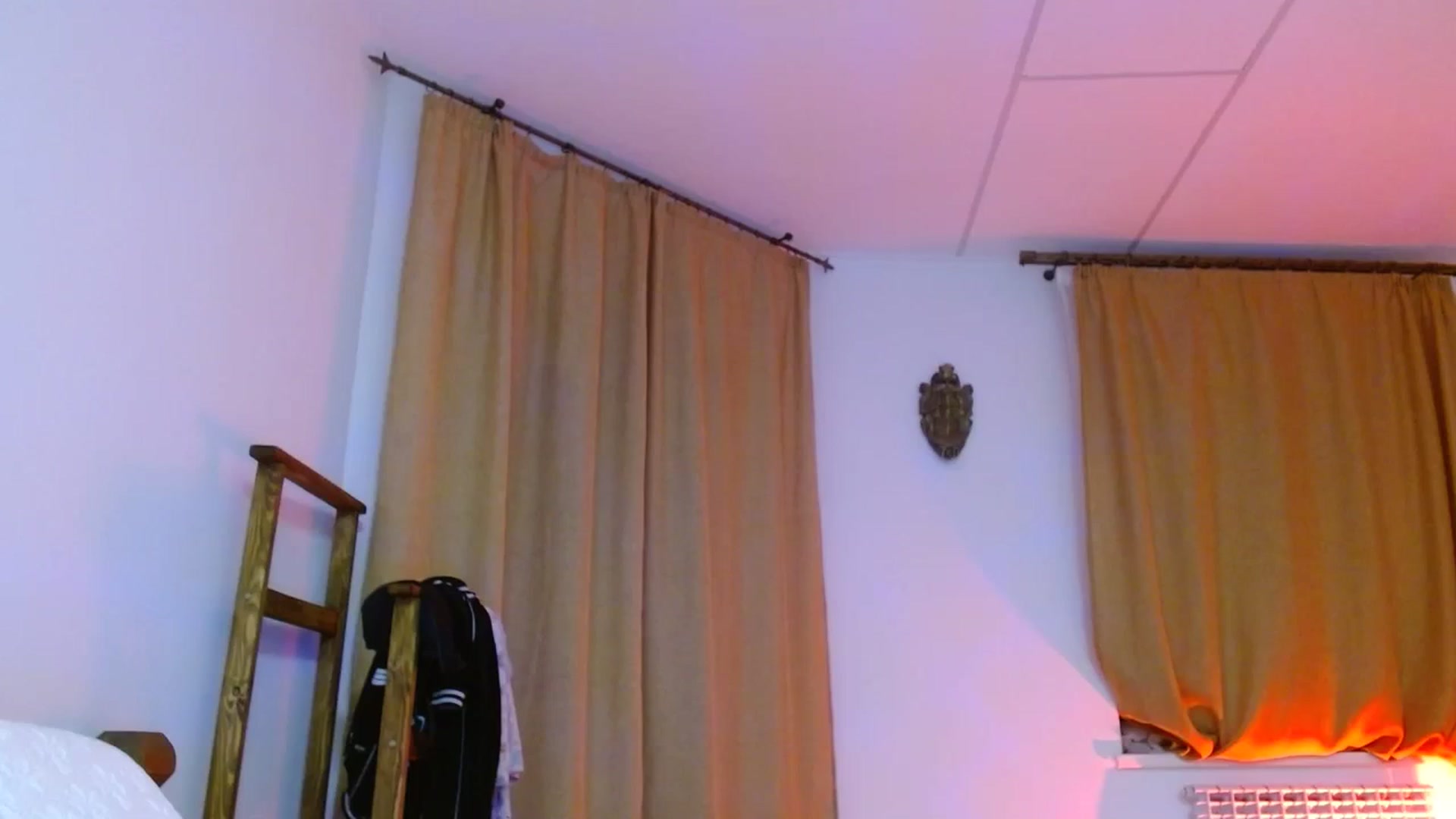 Gallery image thumbnail from UGLYBIRTHDAY_'s myfreecams stream on, 03/05/2024, 04:17 image 2 of 20