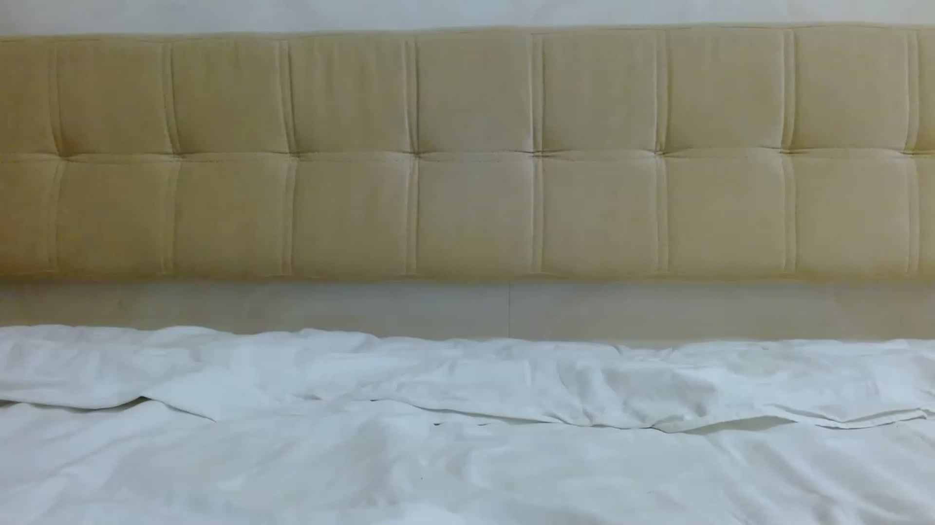 Gallery image thumbnail from UGLYGIRL_'s myfreecams stream on, 02/14/2023, 02:55 image 2 of 20