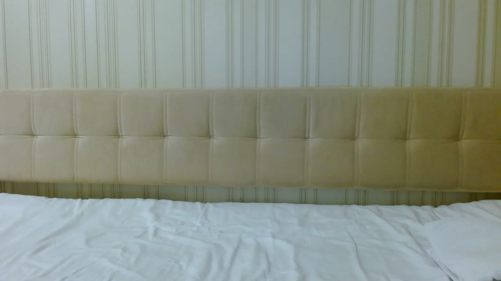 Gallery image thumbnail from UGLYGIRL_'s myfreecams stream on, 02/28/2023, 24:21 image 9 of 20