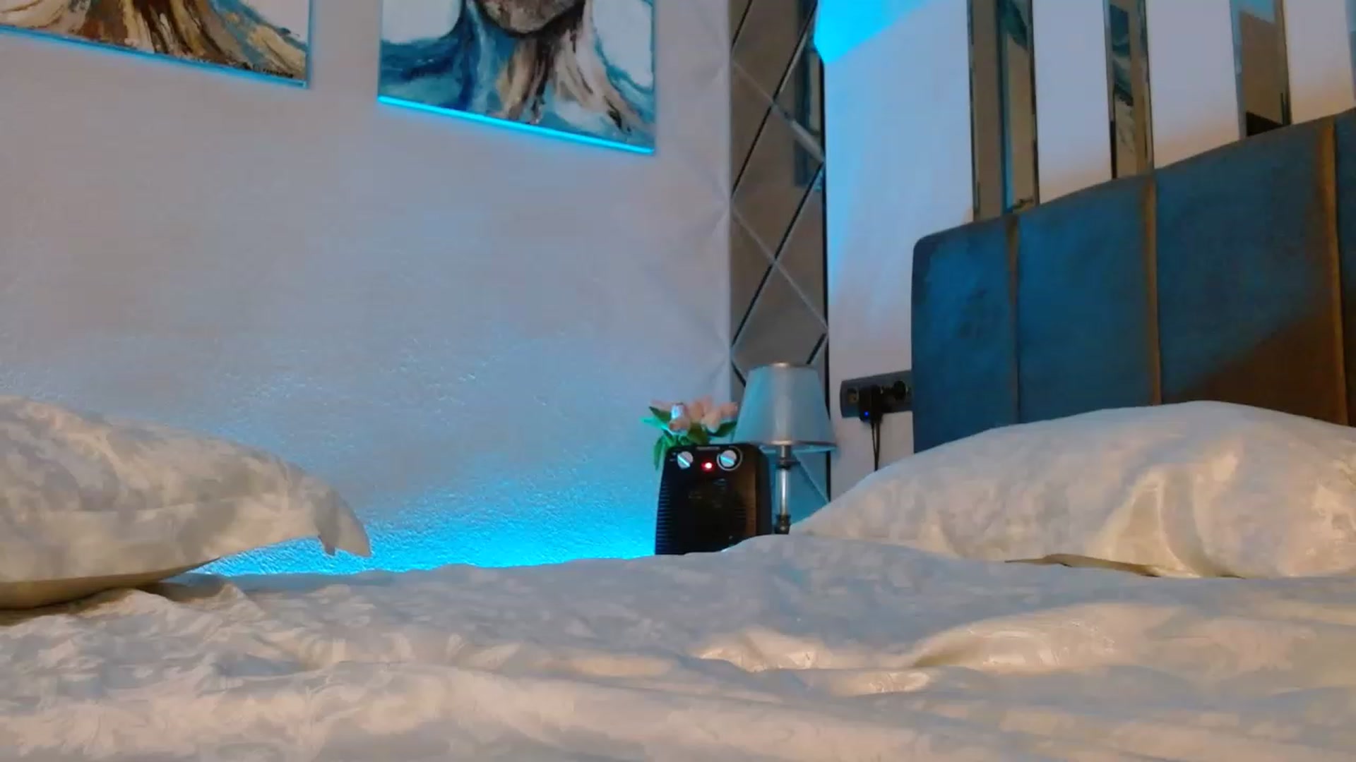Gallery image thumbnail from UGLYGIRL_'s myfreecams stream on, 03/07/2023, 03:03 image 17 of 20