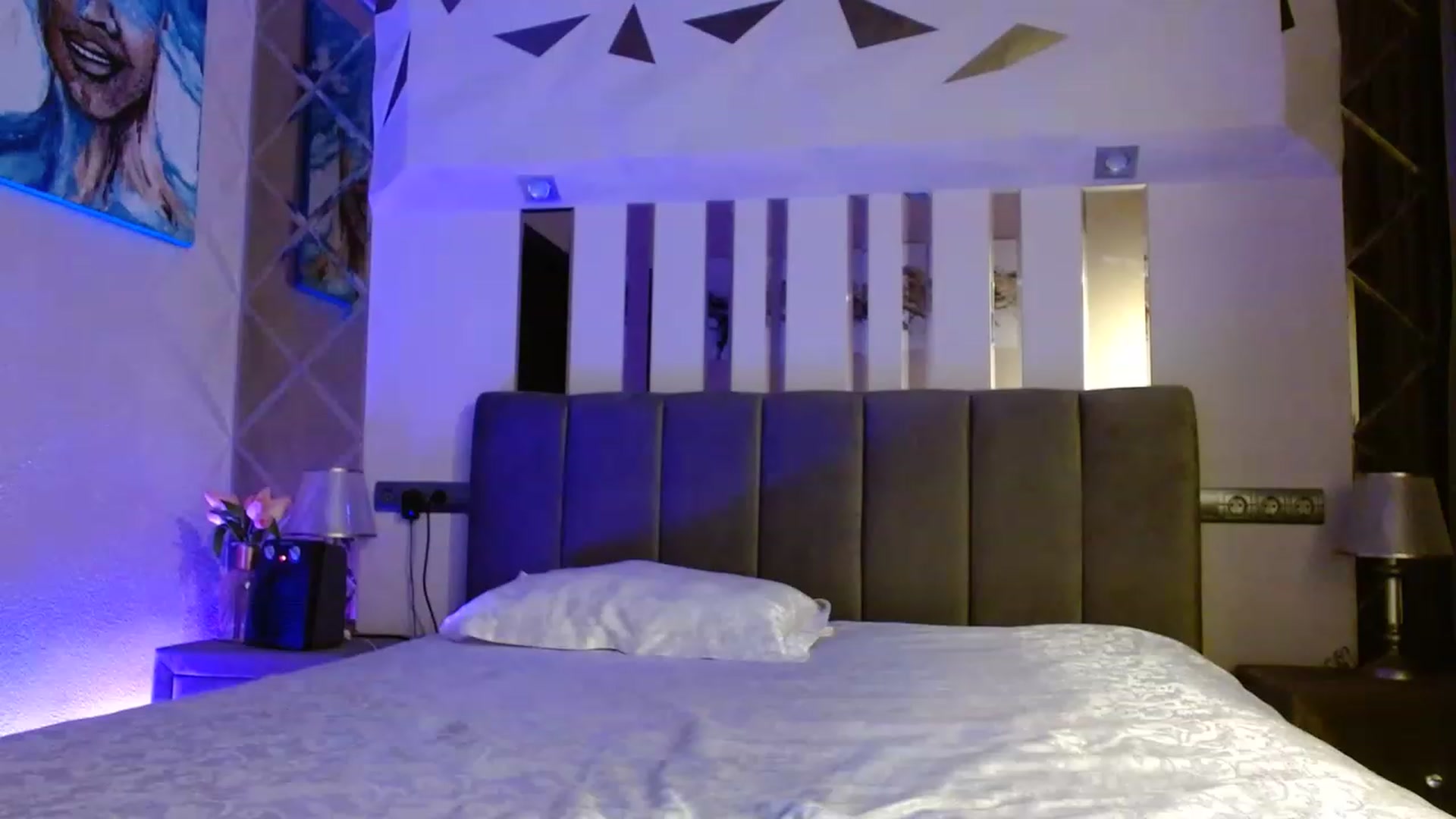 Gallery image thumbnail from UGLYGIRL_'s myfreecams stream on, 03/11/2023, 21:06 image 4 of 20