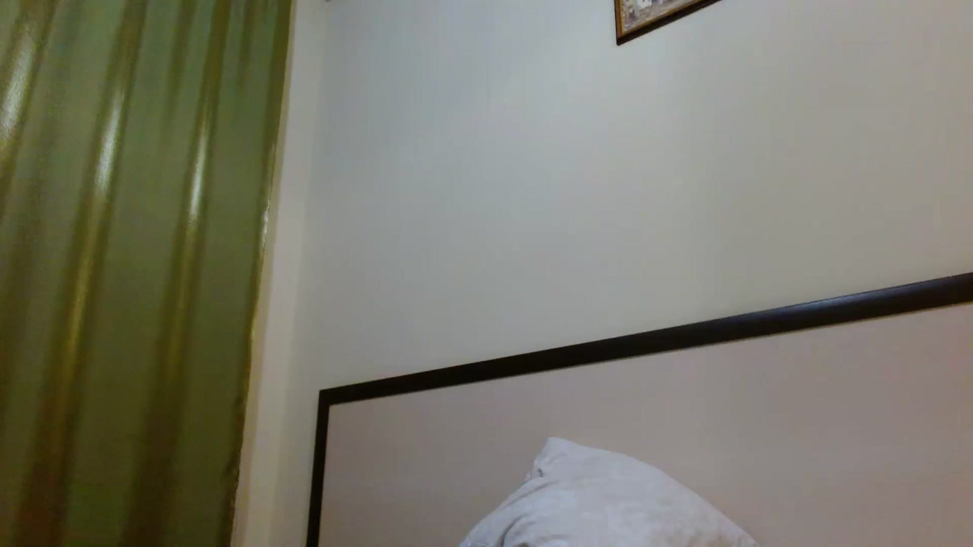 Gallery image thumbnail from UGLYGIRL_'s myfreecams stream on, 04/05/2023, 19:16 image 15 of 20