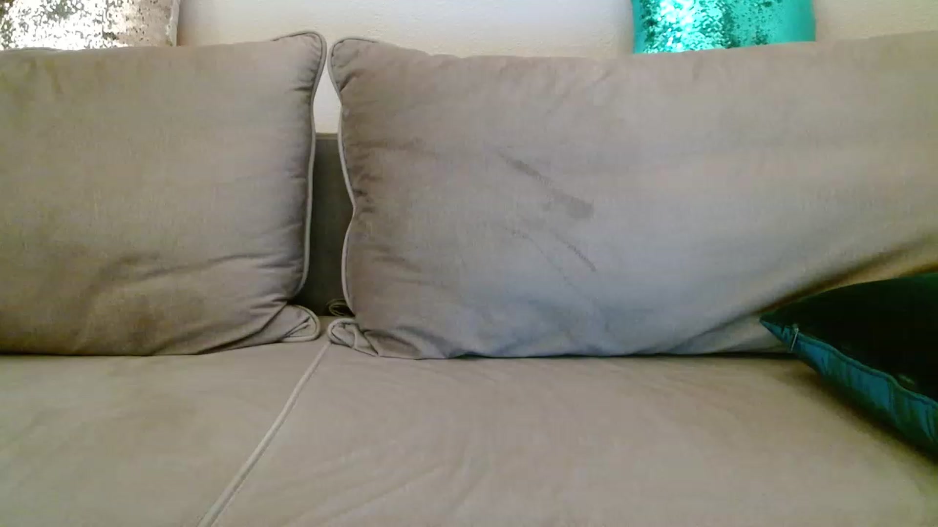 Gallery image thumbnail from UGLYGIRL_'s myfreecams stream on, 04/07/2023, 18:17 image 18 of 20