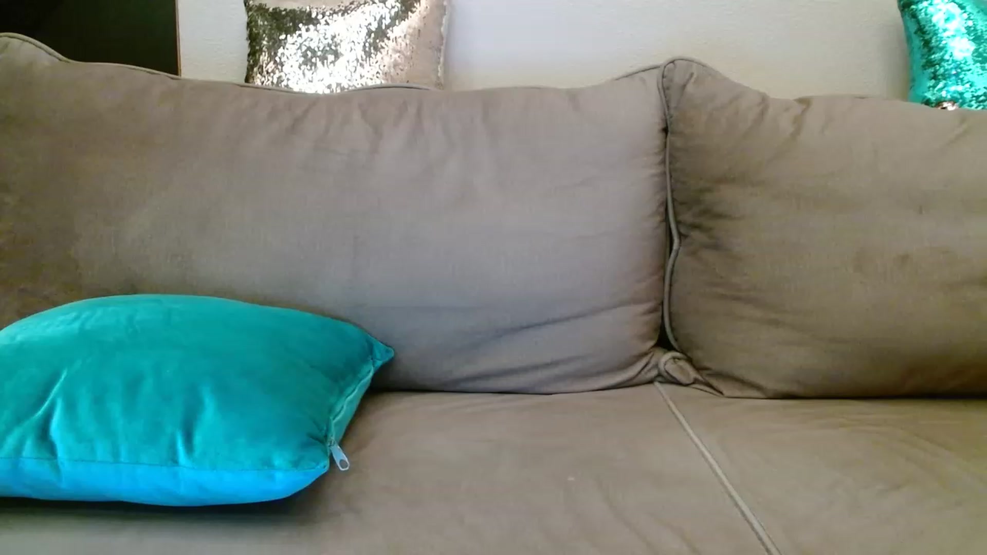 Gallery image thumbnail from UGLYGIRL_'s myfreecams stream on, 04/08/2023, 18:22 image 6 of 20