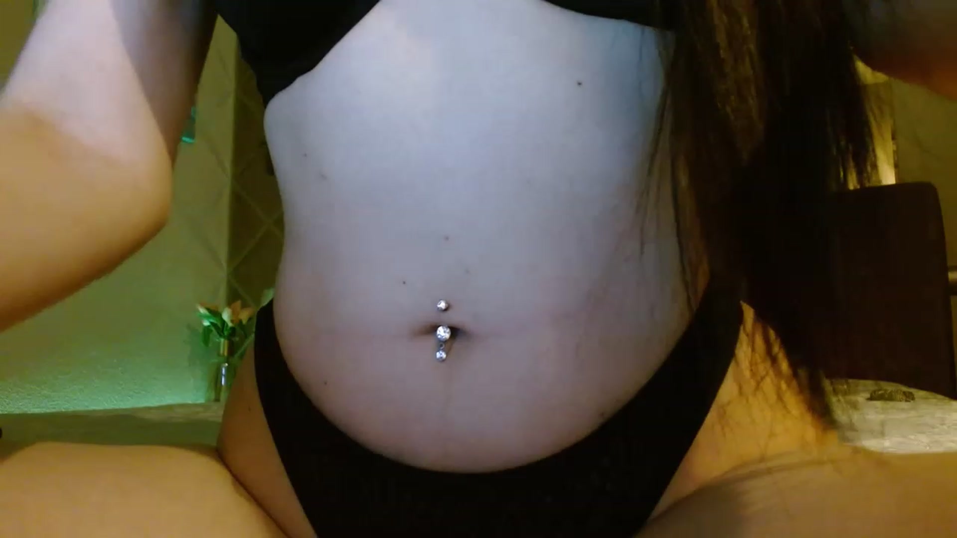 Gallery image thumbnail from UGLYGIRL_'s myfreecams stream on, 04/09/2023, 02:22 image 20 of 20