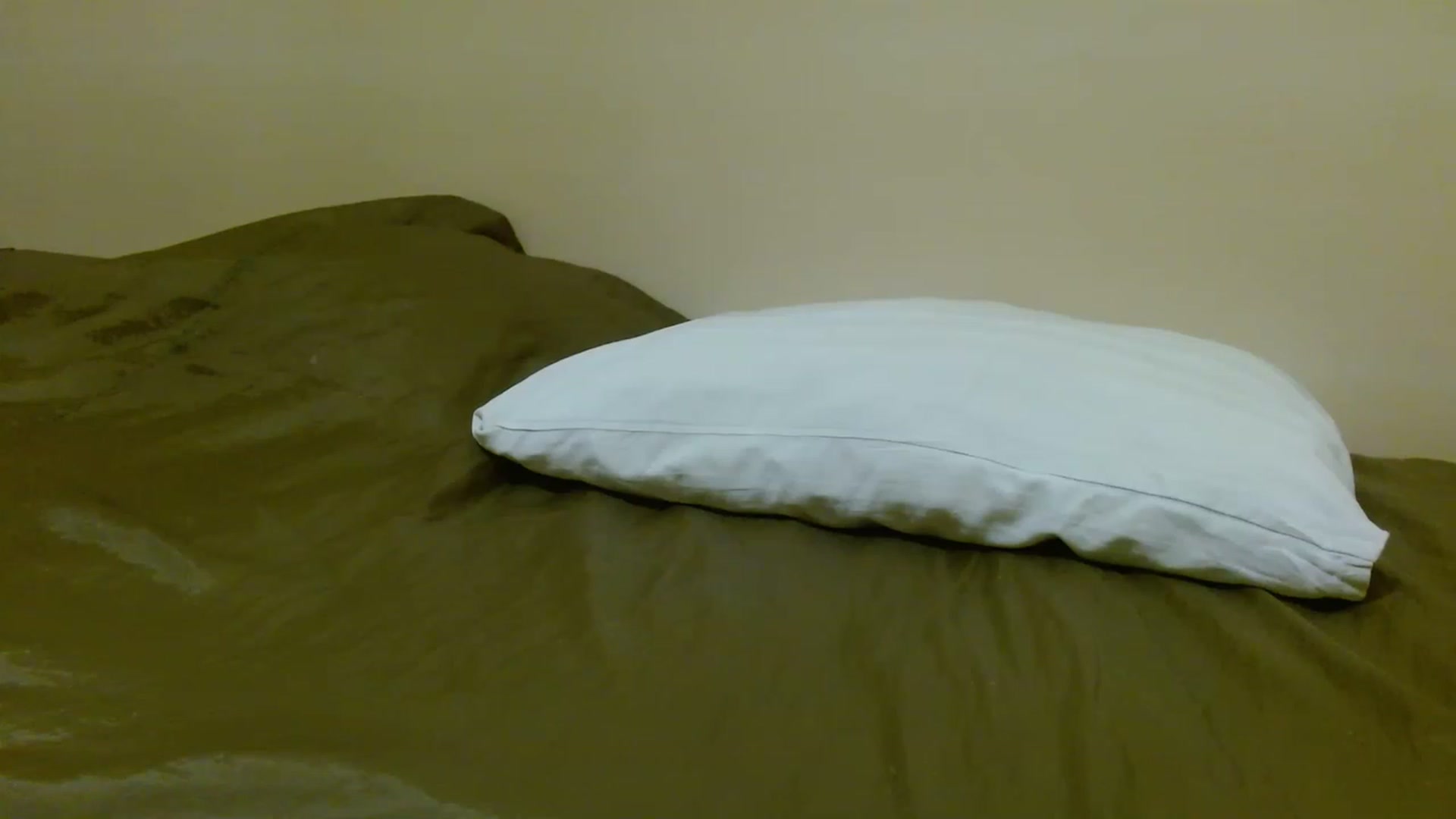 Gallery image thumbnail from UGLYGIRL_'s myfreecams stream on, 05/14/2023, 01:16 image 7 of 20